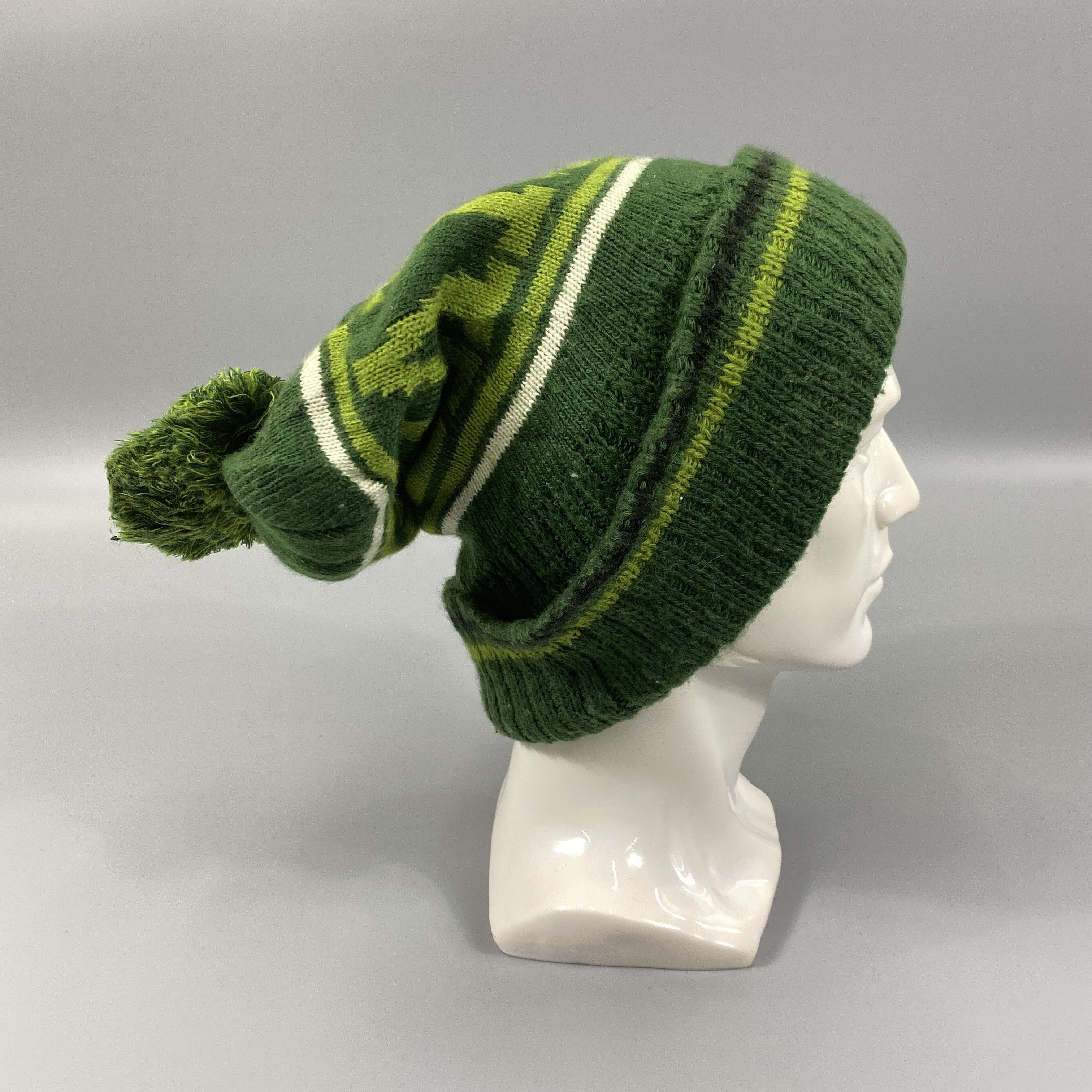 Japanese Brand Oaks Snow Beanie Hats With Pom Pom -BN1065 Size ONE SIZE - 4 Thumbnail