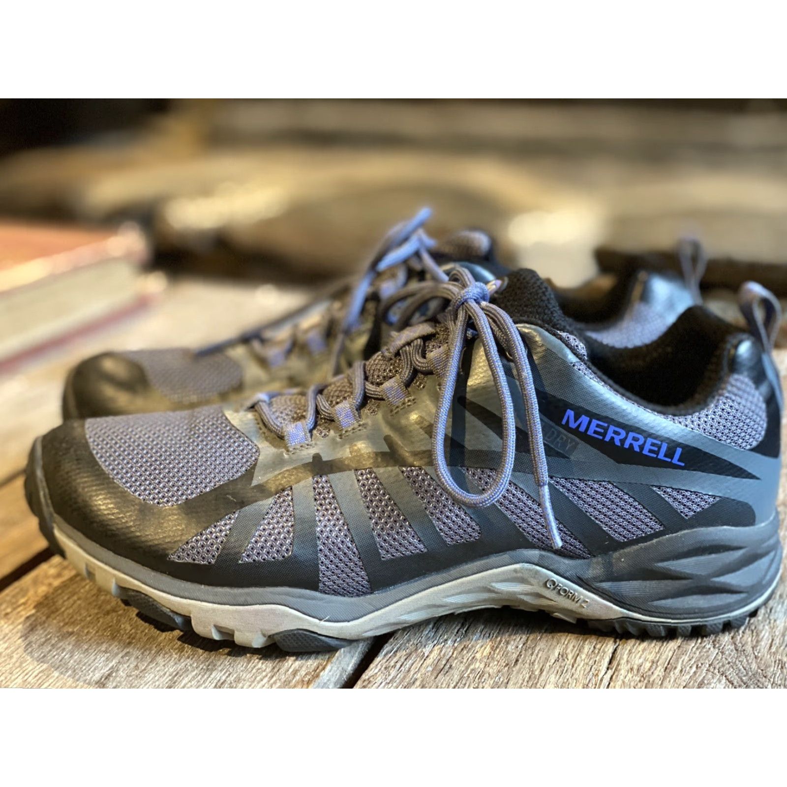 Merrell Merrell Siren Edge Q2 Waterproof Hiking Shoes Womens 8.5 Black & Gray J77530 Size US 6 / IT 36 - 3 Thumbnail