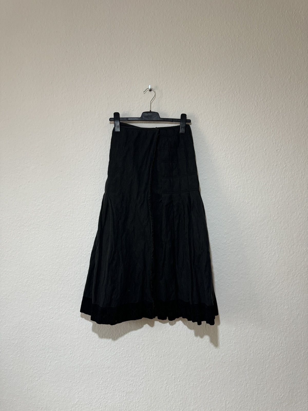 Designer × Dries Van Noten × Japanese Brand ARCHIVE DRIES VAN NOTEN WOOL METAL FIBRE GRAY LONG SKIRT Size 30" / US 8 / IT 44 - 2 Thumbnail