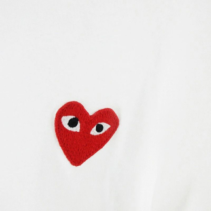 Comme des Garcons PLAY T-Shirts Long Sleeve Heart Patch Cotton Crewneck White Size US XL / EU 56 / 4 - 4 Thumbnail