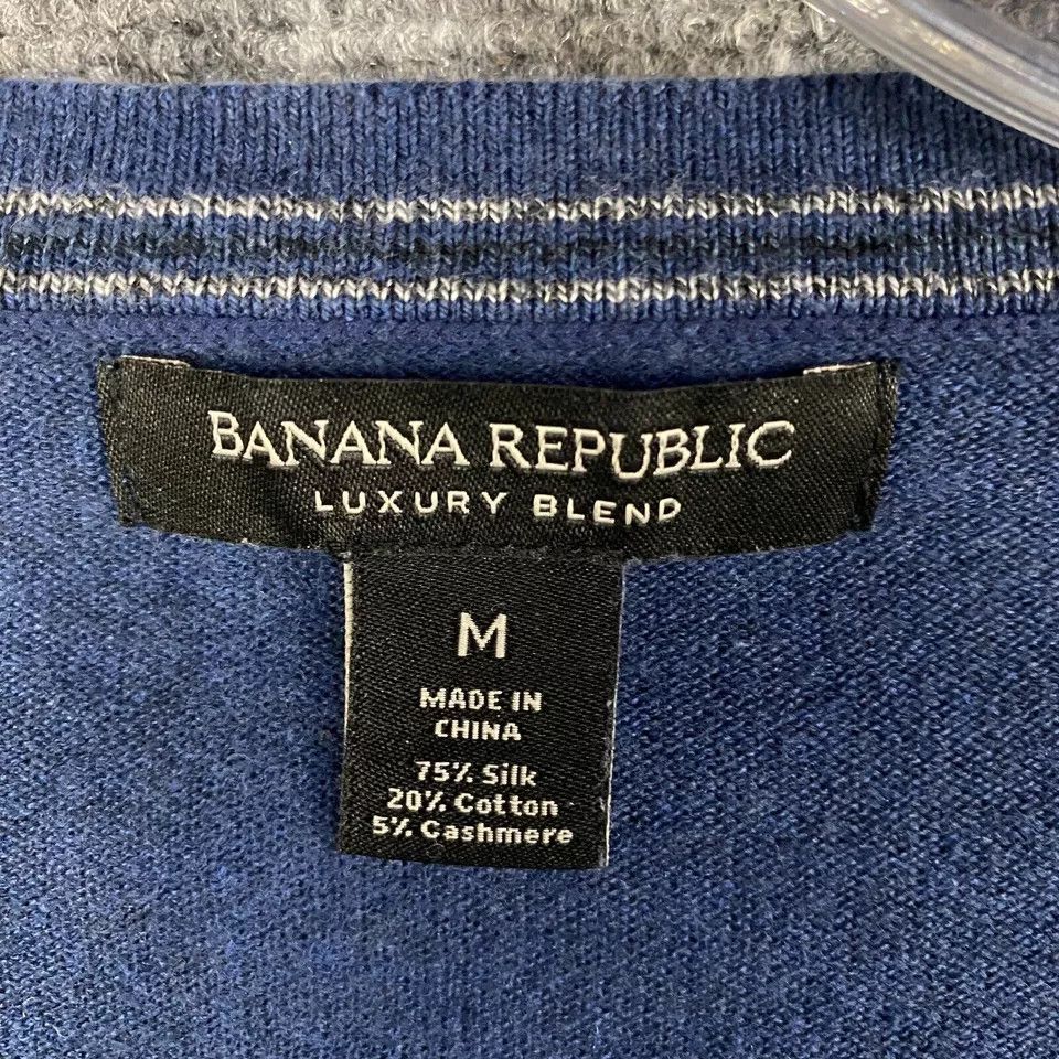 Banana Republic Banana Republic Sweater Men's Medium V-Neck Silk Cashmere M Size US M / EU 48-50 / 2 - 3 Thumbnail
