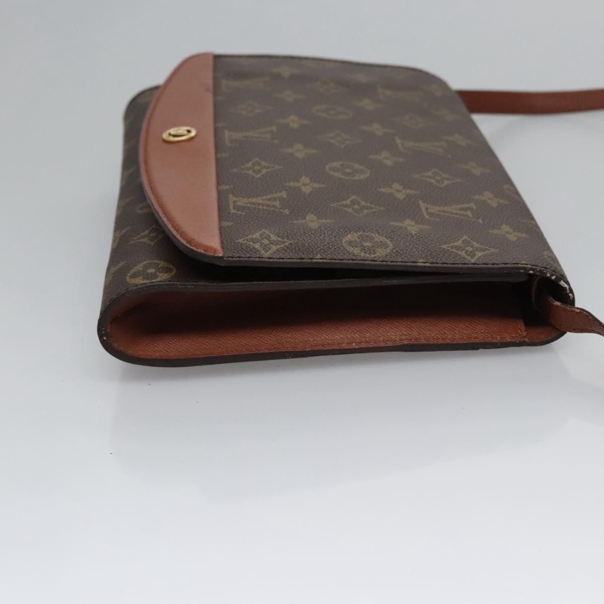 Louis Vuitton LOUIS VUITTON Monogram Bordeaux 27 Shoulder Bag M51797 Size ONE SIZE - 3 Thumbnail