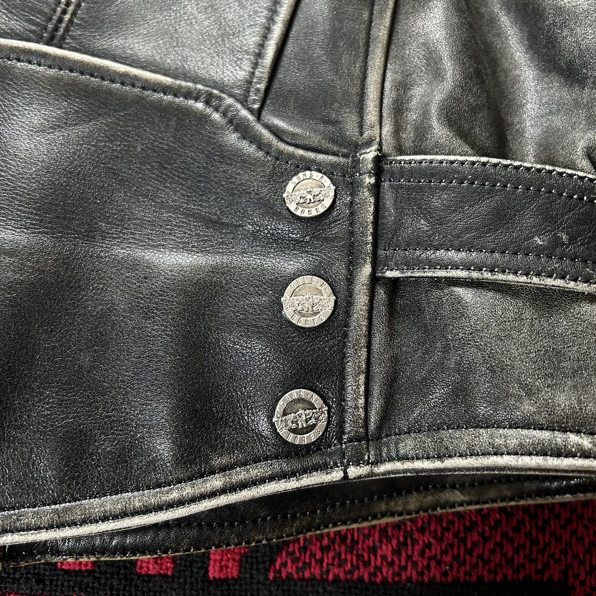 Brockum × Guns N' Roses × Vintage Guns N’ Roses 1994 heavy ramones leather jacket brockum Size US L / EU 52-54 / 3 - 12 Thumbnail