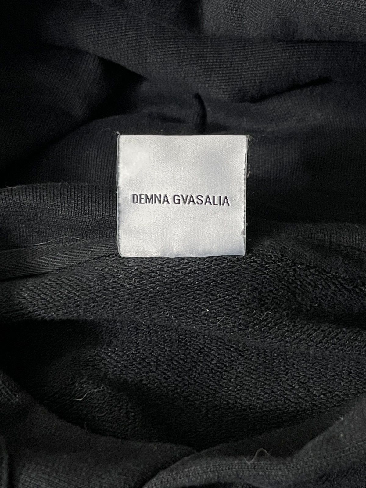 Vetements Vetements SS18 Deconstructed Wash Tag Hoodie Size US M / EU 48-50 / 2 - 9 Thumbnail