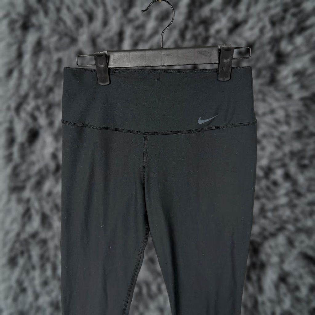 Nike Nike Dri-FIT Legend Sweatpants Women S 26 Inseam 32.5 Black Skinny Pants Activewear Outdoor Sports Size 28" / US 6 / IT 42 - 1 Thumbnail