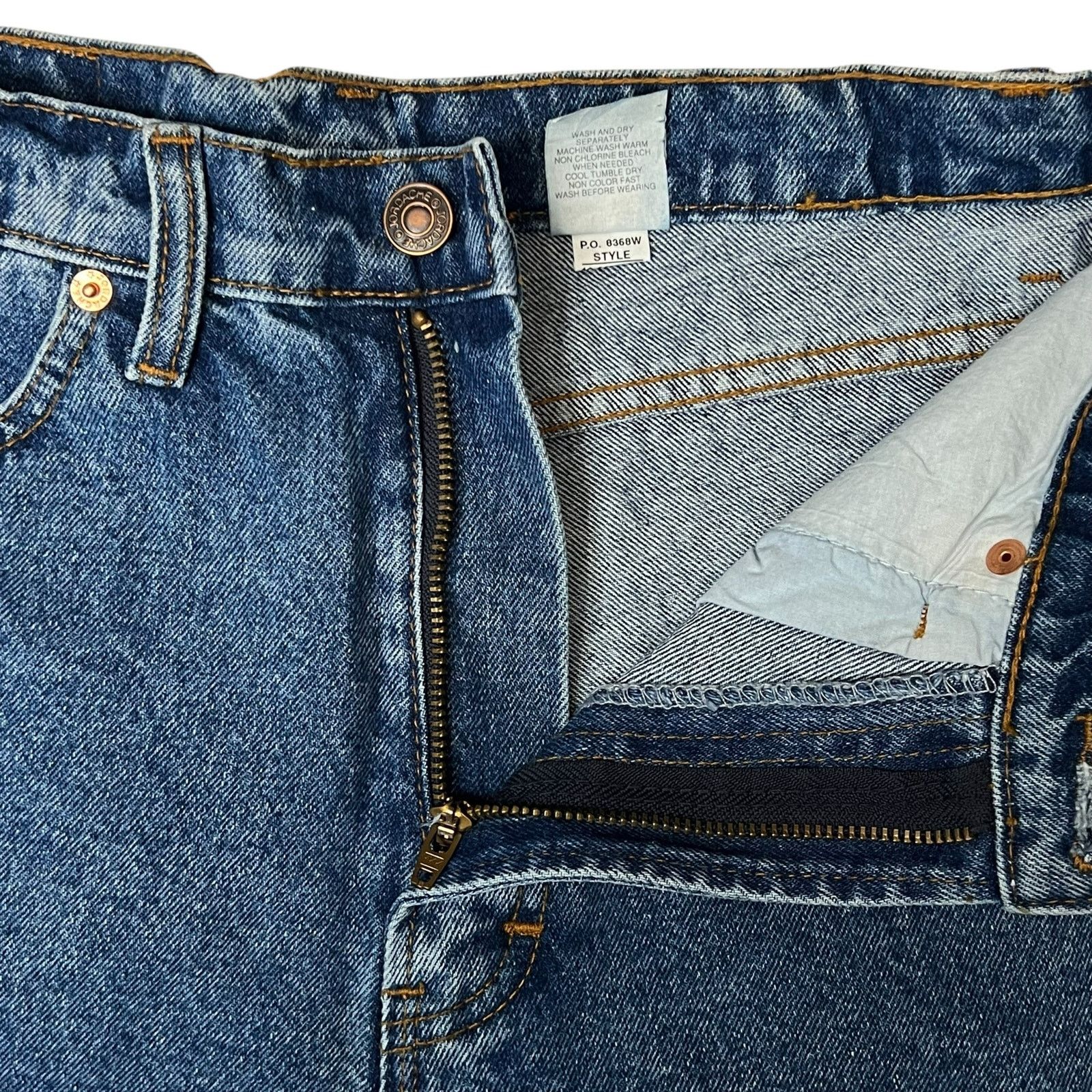 Jordache Vintage 90s Woman’s Jordache Denim Shorts 11/12 Cutoff Hem Size 34" / US 12 / IT 48 - 5 Thumbnail