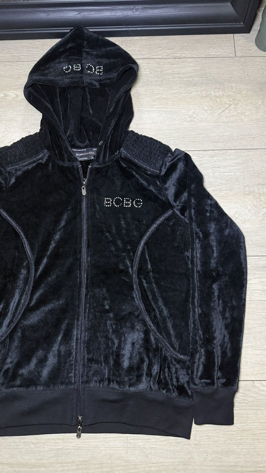 Bcbgmaxazria Y2K 2000s BCBG Rhinestone Velvet Track Suit Zip Up Hooded Size M / US 6-8 / IT 42-44 - 3 Thumbnail