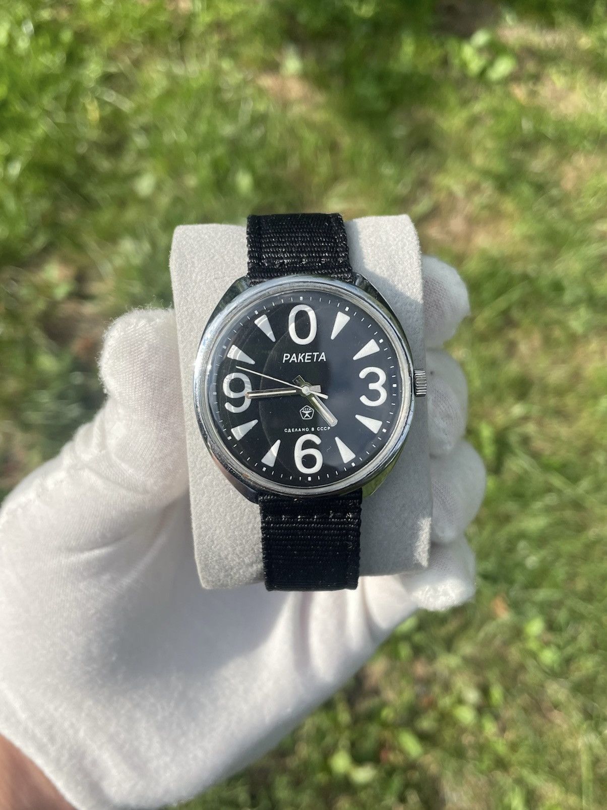 Vintage Vintage Watch Raketa USSR Soviet Mechanical 1980s Size ONE SIZE - 1 Thumbnail