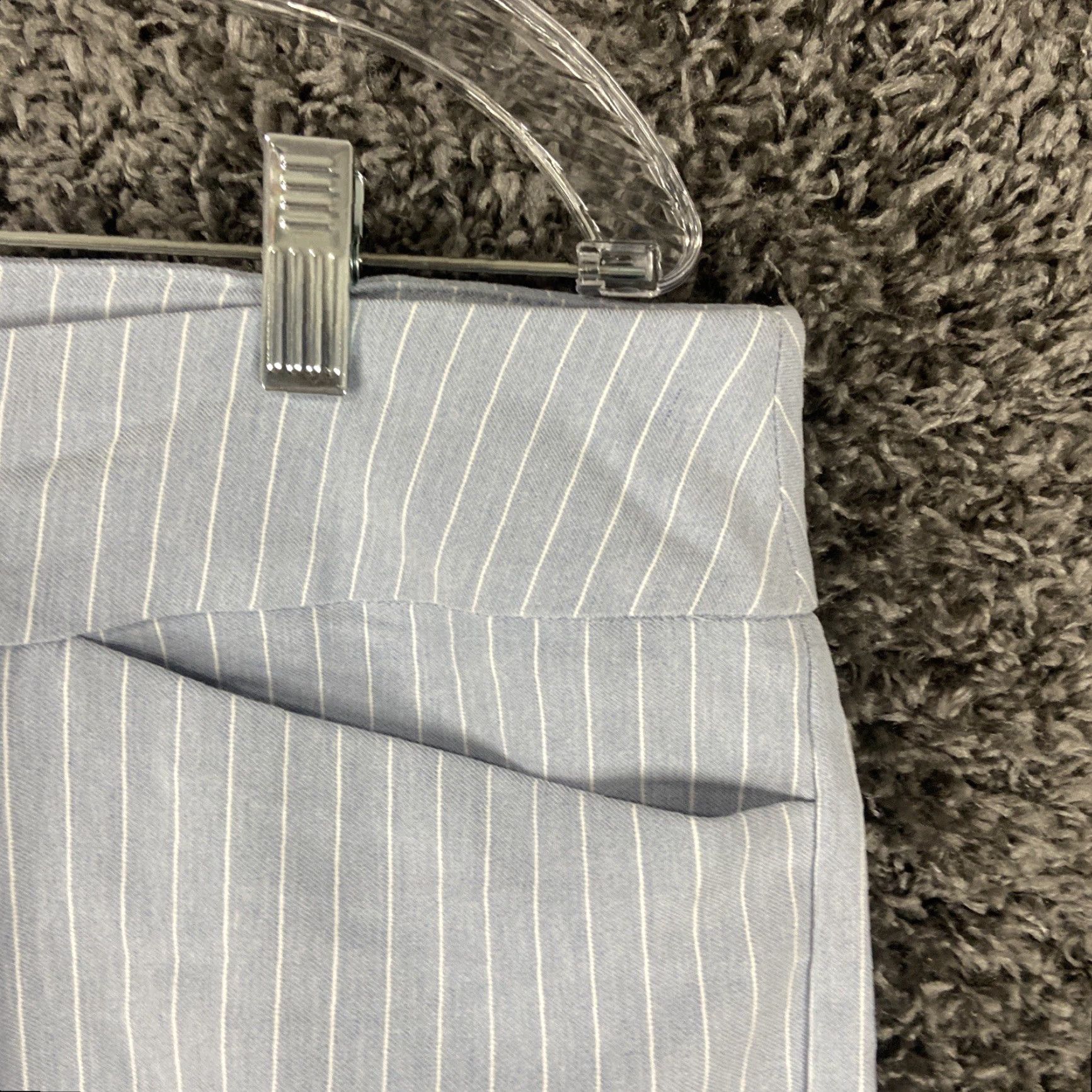 Vintage Hilary Radley Bermuda Shorts Women 2XL White Blue Striped Womens Size 40" / US 18 - 3 Thumbnail