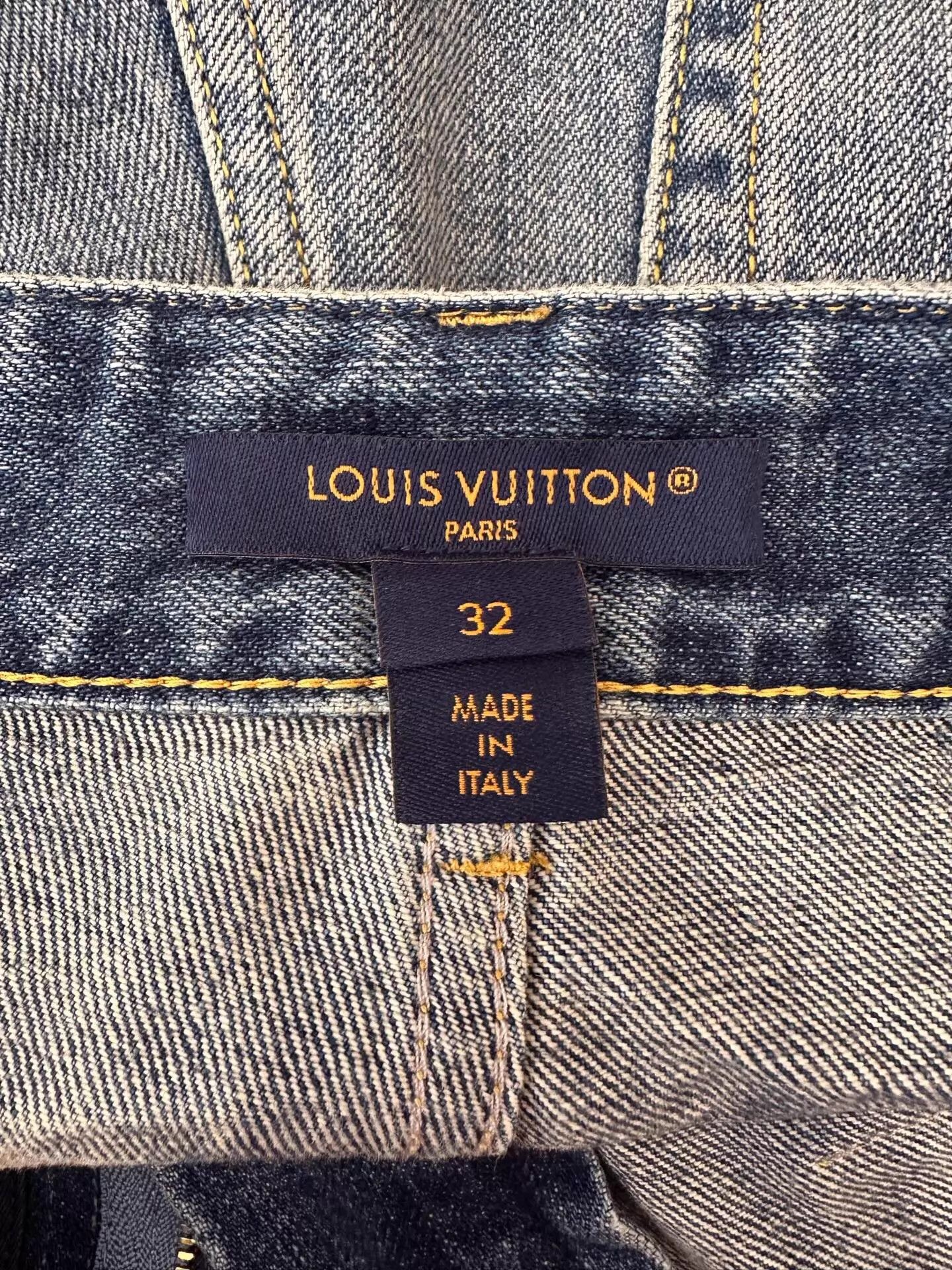 Louis Vuitton LV Women's Blue Denim Shorts Monogram Brown Tag 32 Size 24" / US 00 / IT 34 - 5 Thumbnail