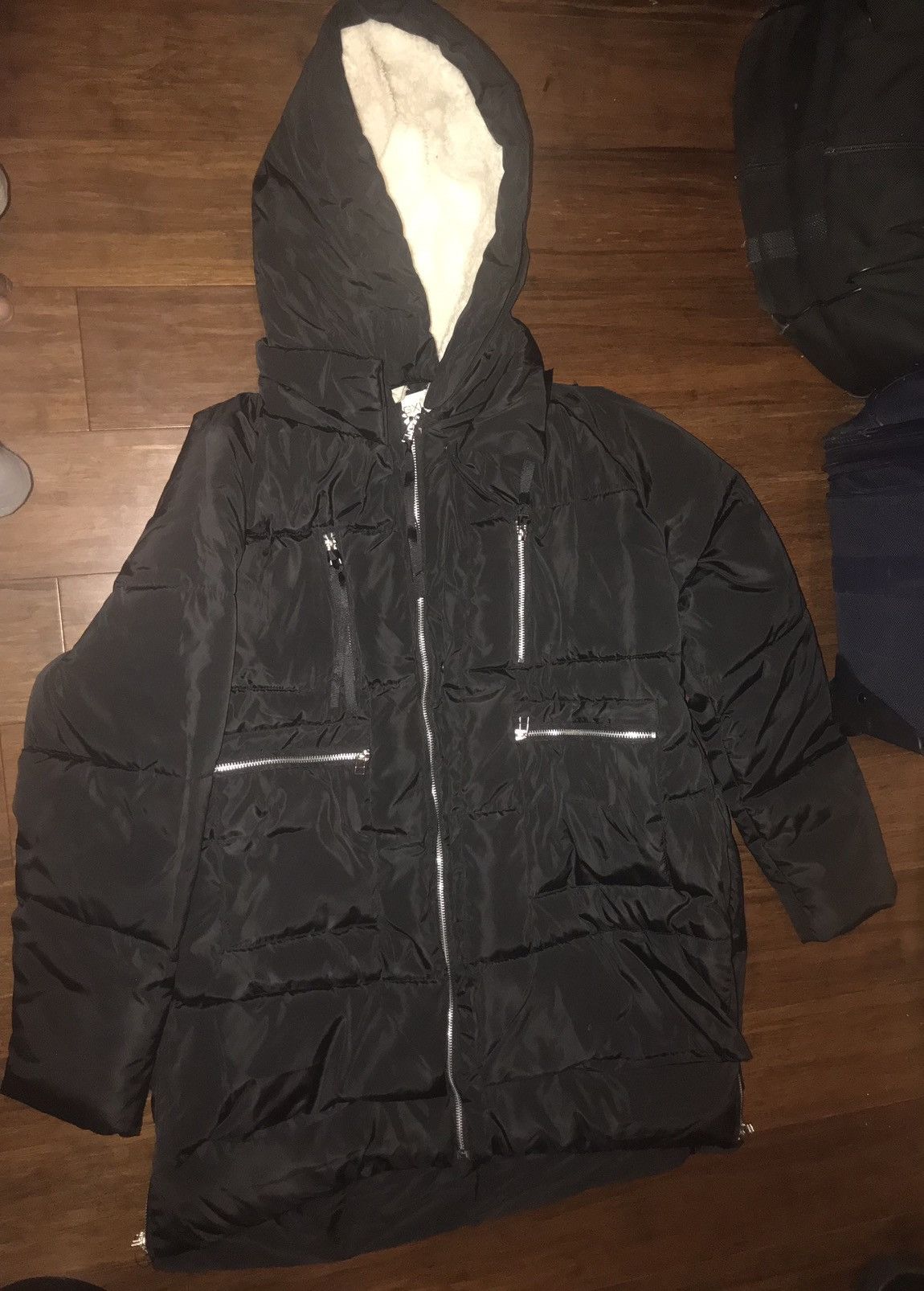 Other Dongxi Collection Women’s puffer coat (Size L/XL) Size L / US 10 / IT 46 - 1 Thumbnail