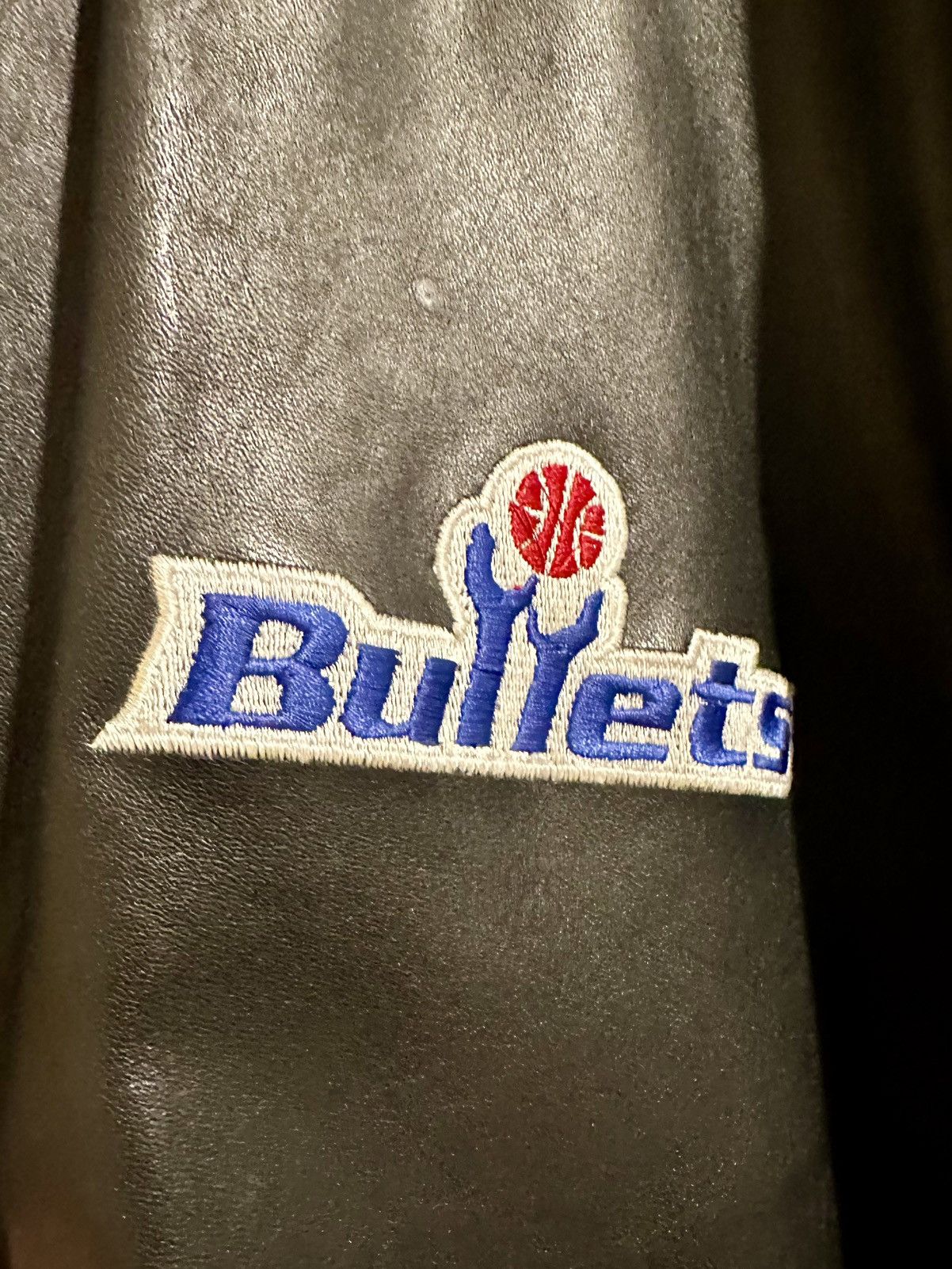 Delong Rare Player-Worn Vintage Bullets NBA Jacket Size US XXL / EU 58 / 5 - 5 Thumbnail