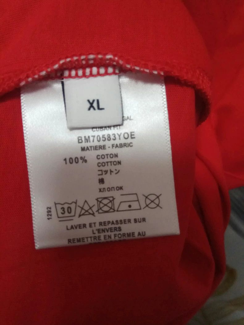 Givenchy Givenchy Summer Damaged Letter Logo XL Size Size US XL / EU 56 / 4 - 5 Thumbnail