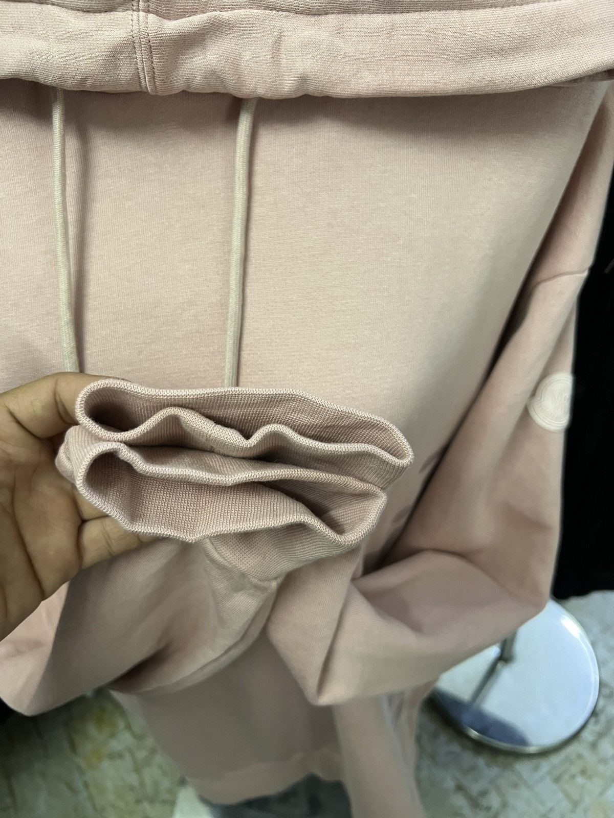 Moncler MONCLER HOODIE SOFT PINK Size US M / EU 48-50 / 2 - 5 Thumbnail