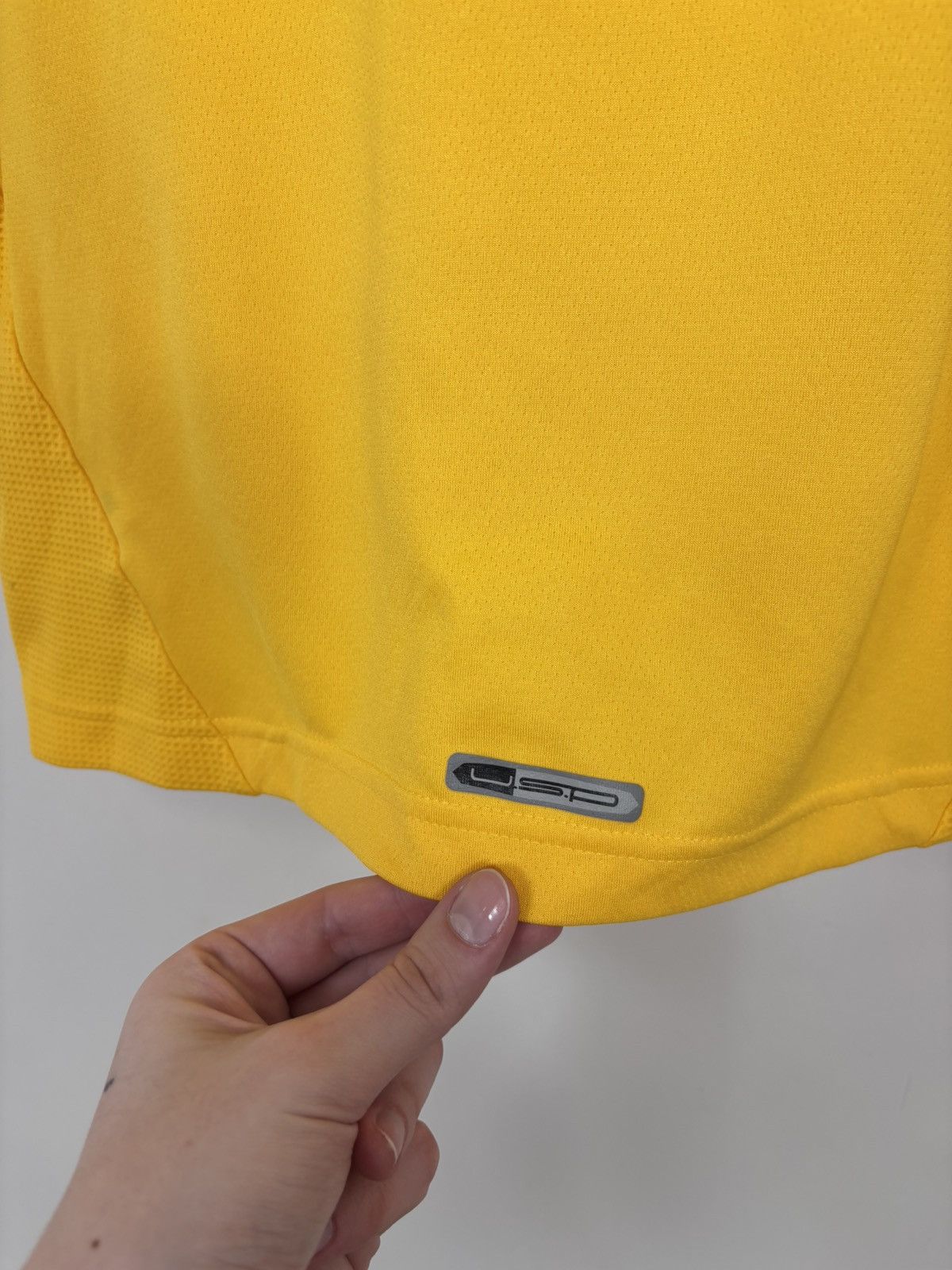 Puma Puma BSC Young Boys 2007/2008 Home Football Soccer Jersey Size US M / EU 48-50 / 2 - 22 Thumbnail