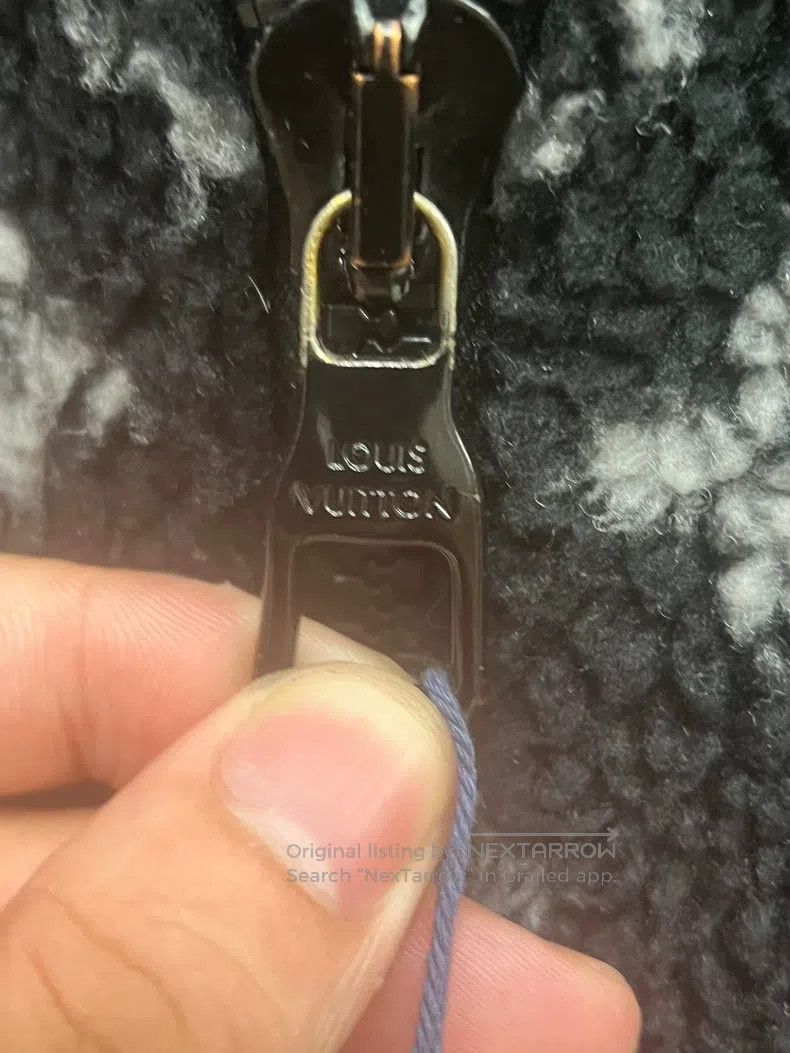 Louis Vuitton Louis Vuitton Black and white full print teddy jacket Size US M / EU 48-50 / 2 - 4 Thumbnail