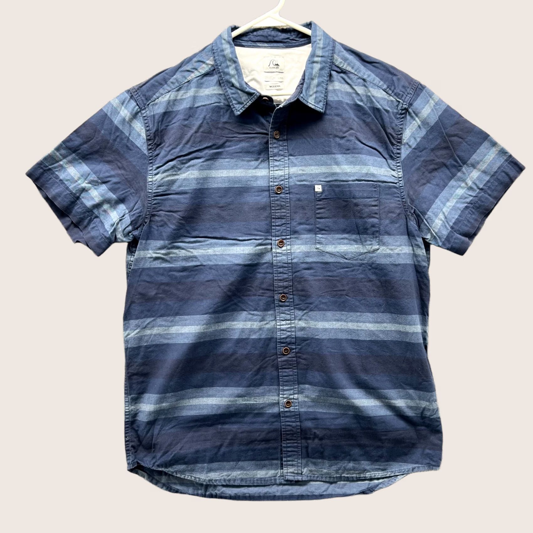 Quiksilver Quiksilver Shirt Mens L Blue Button-Down Short Sleeve Striped Casual Preppy Office Workwear Vintage Size US L / EU 52-54 / 3 - 1 Thumbnail