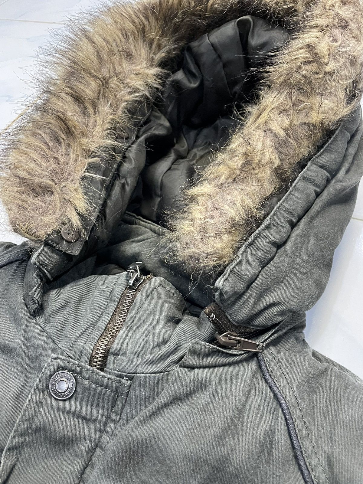 14th Addiction Vintage In The Attic Fur Hoodie Punk Jacket Size US L / EU 52-54 / 3 - 7 Thumbnail
