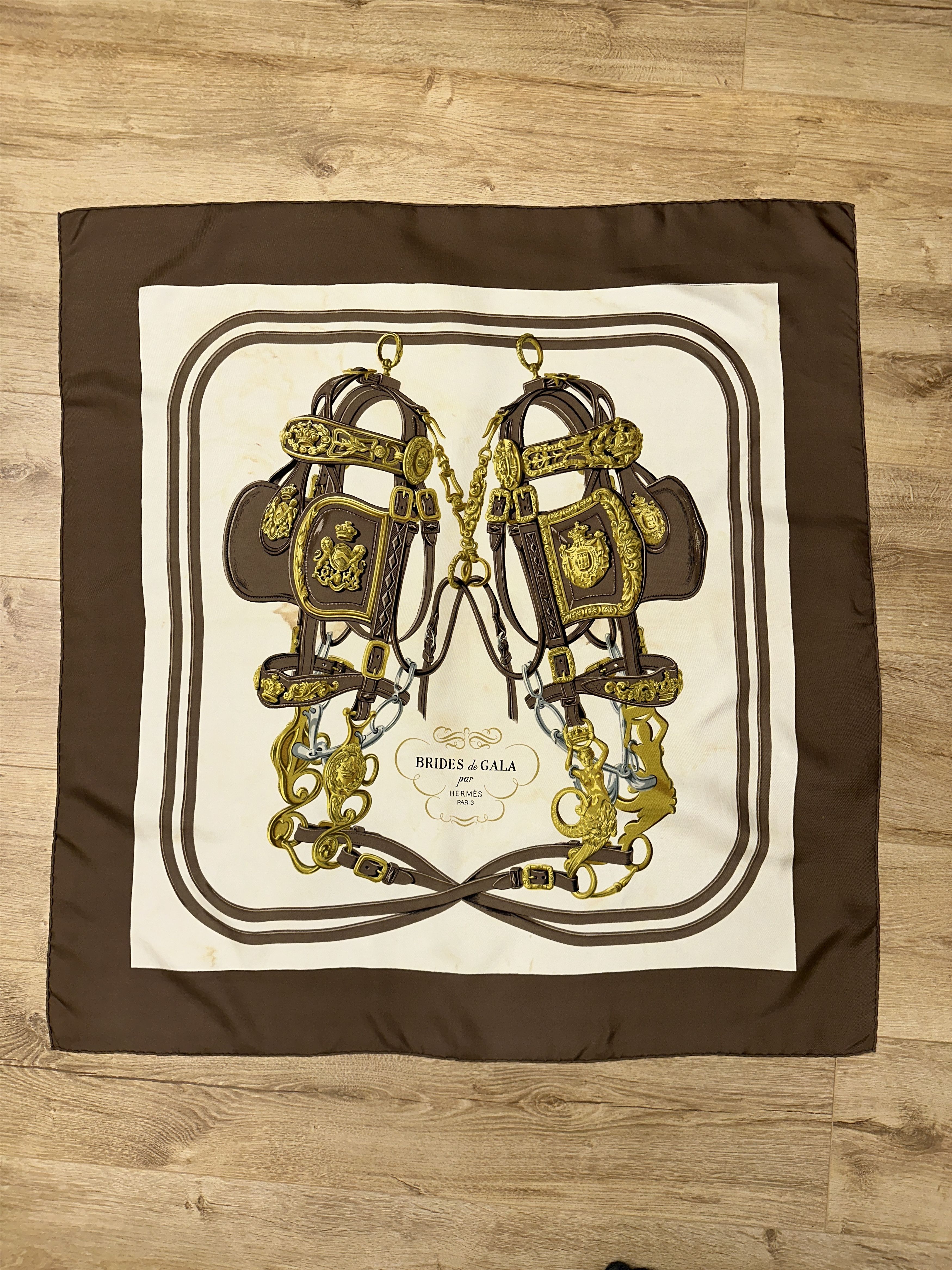 Hermes Hermès Brides de Gala Silk Scarf 90cm Brown Gold France Size ONE SIZE - 1 Thumbnail