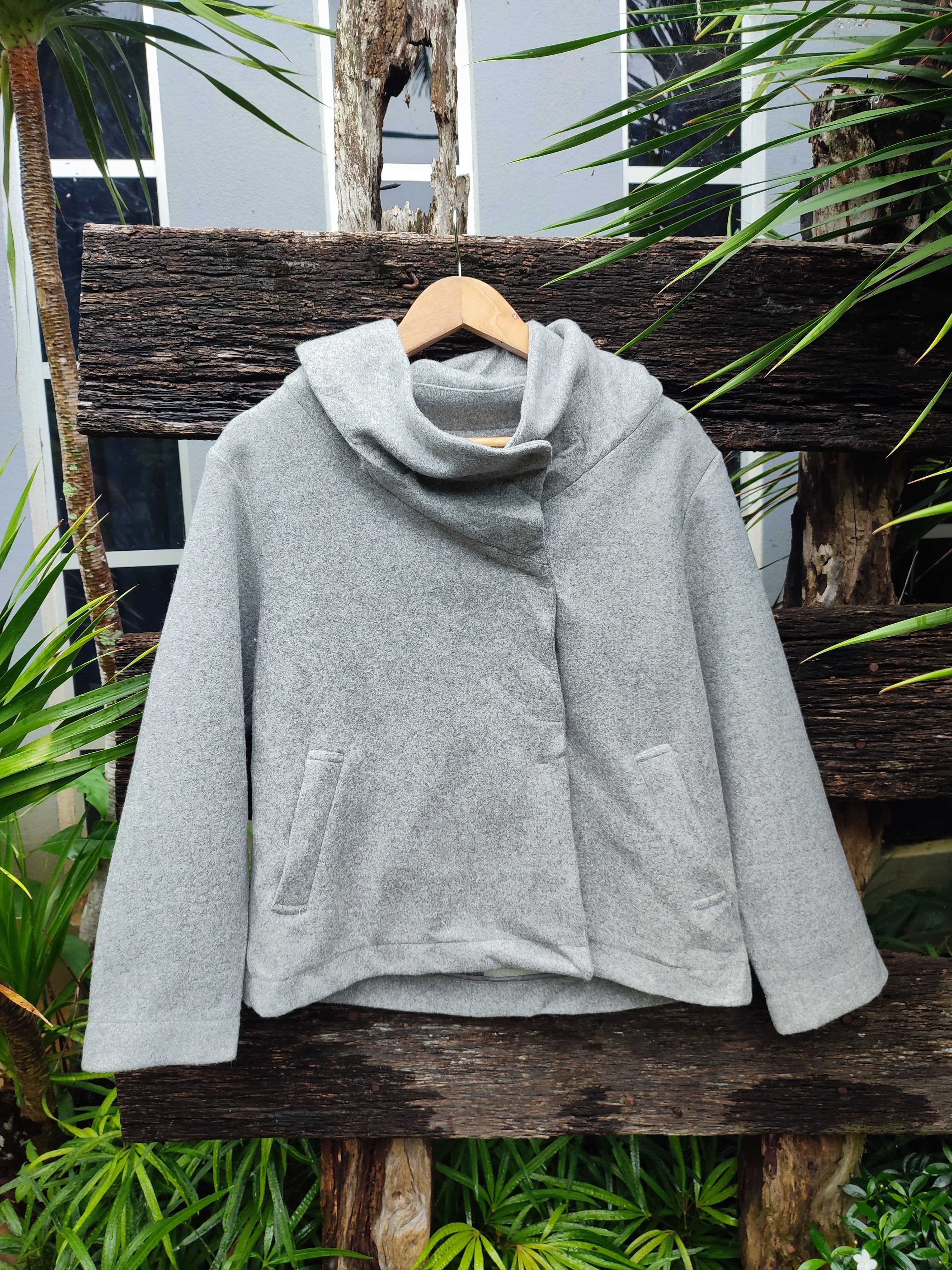 image of Designer Steal Plein De Vie Collar Wrap Jacket in Grey, Women's (Size Medium)
