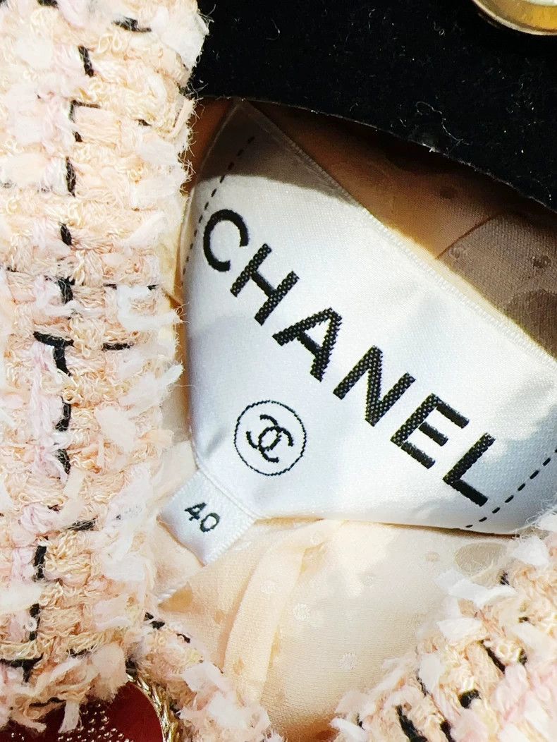 Chanel Chanel Black braided long-sleeved short jacket Size S / US 4 / IT 40 - 6 Thumbnail
