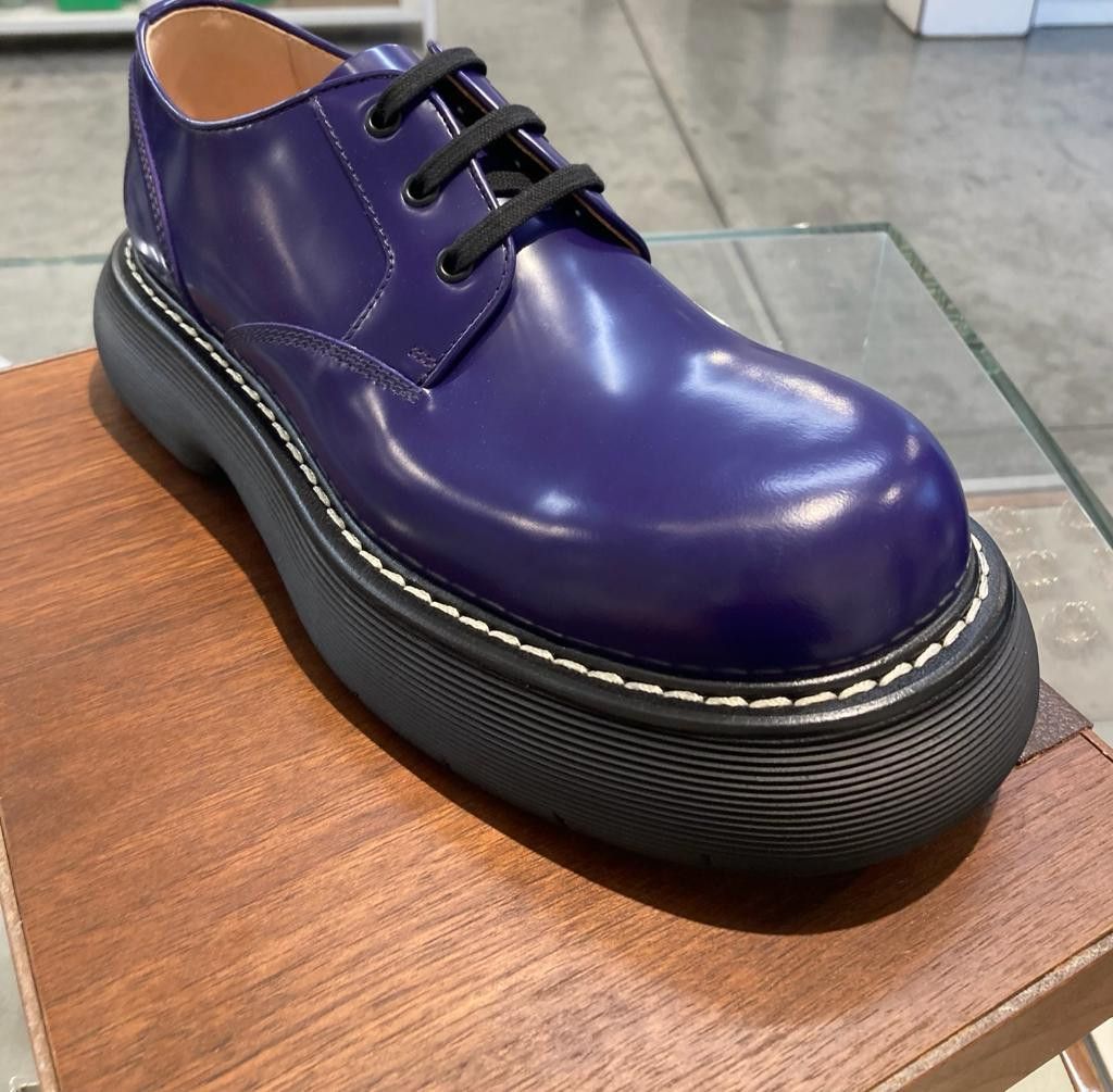 image of Bottega Veneta O1In1G1123 Swell In Blue Shoes, Men's (Size 9)