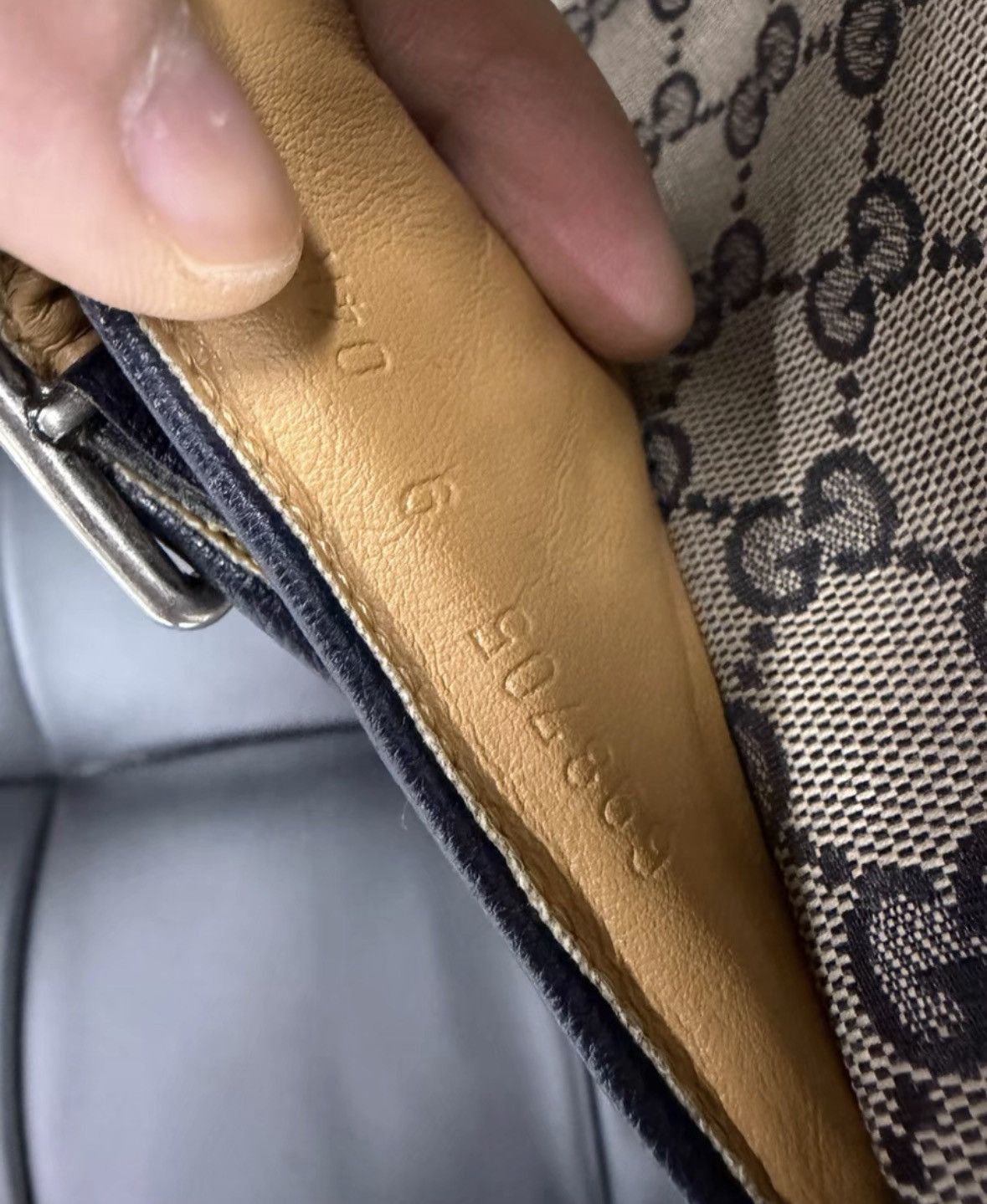 Gucci New Gucci Logo Print Slide Sandals. Size US 9 / EU 42 - 4 Thumbnail