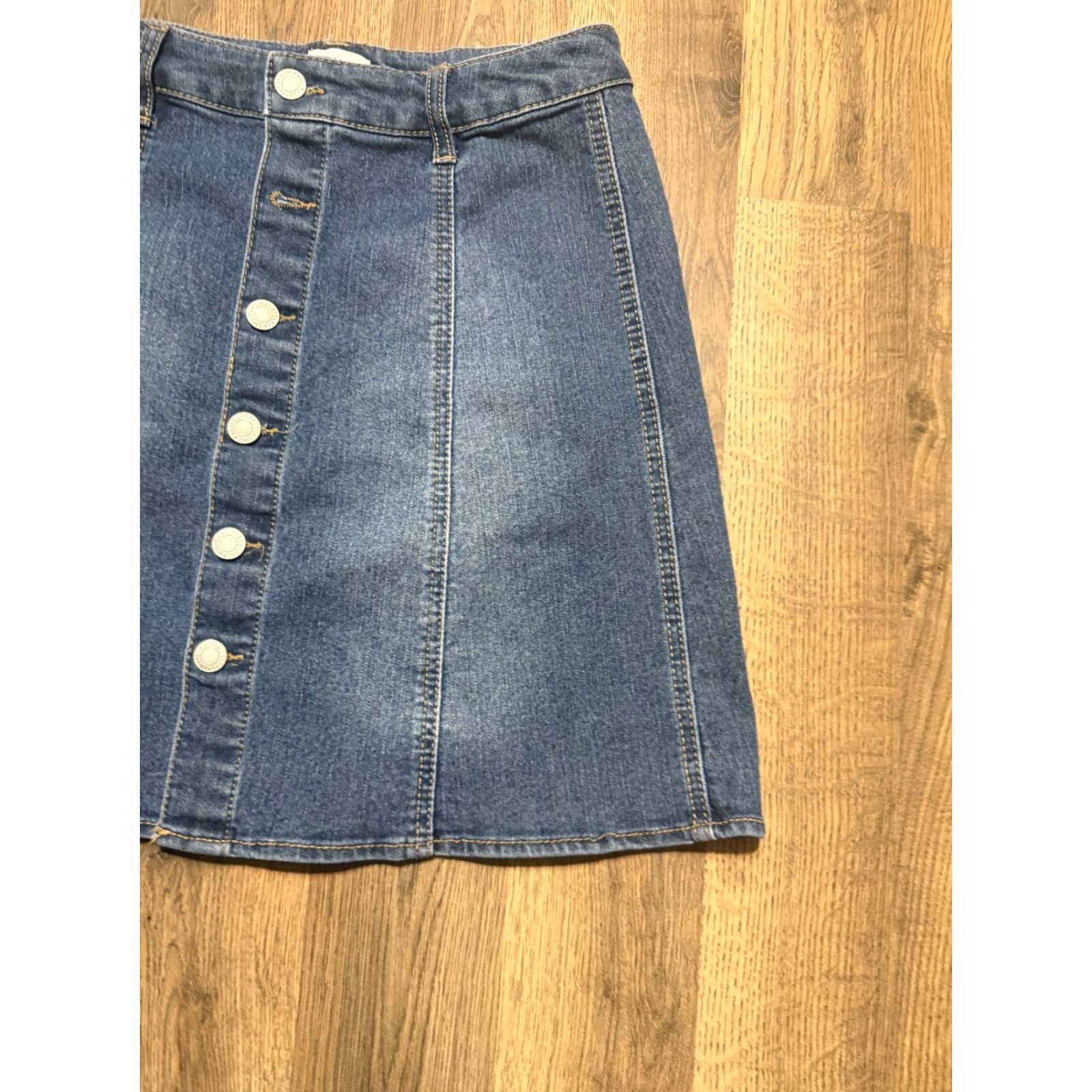 Mossimo Mossimo Supply Co. Jean Skirt Women's Short Denim Blue Button Up Size 6 A-Line Pockets Casual Size 28" / US 6 / IT 42 - 4 Thumbnail