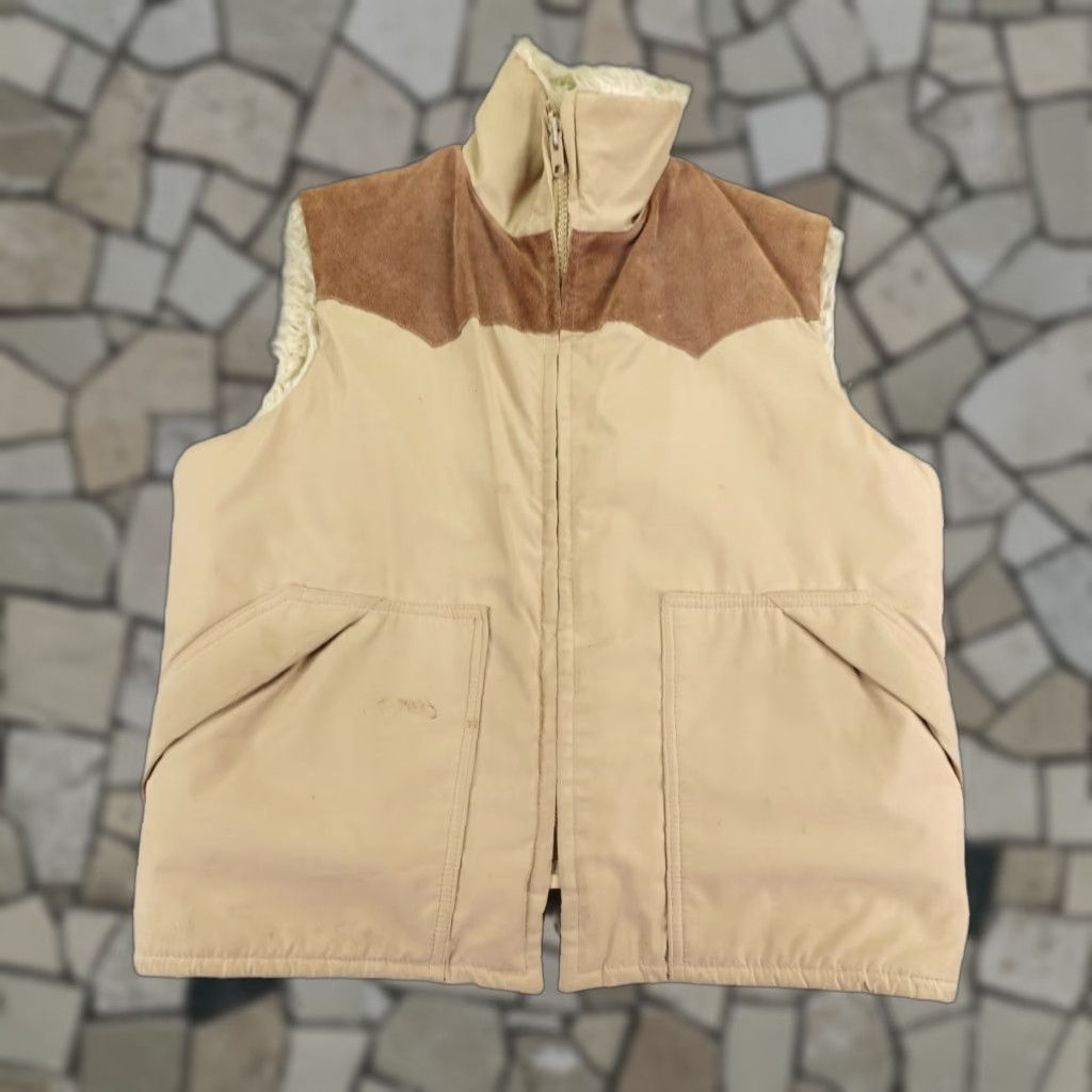 Vintage VINTAGE Woolrich Vest Mens Large Tan Brown Woolrich Vest - Western Style with Zipper, Lined, Pockets, Full Zip, Casual Workwear Mens L Size US L / EU 52-54 / 3 - 1 Thumbnail