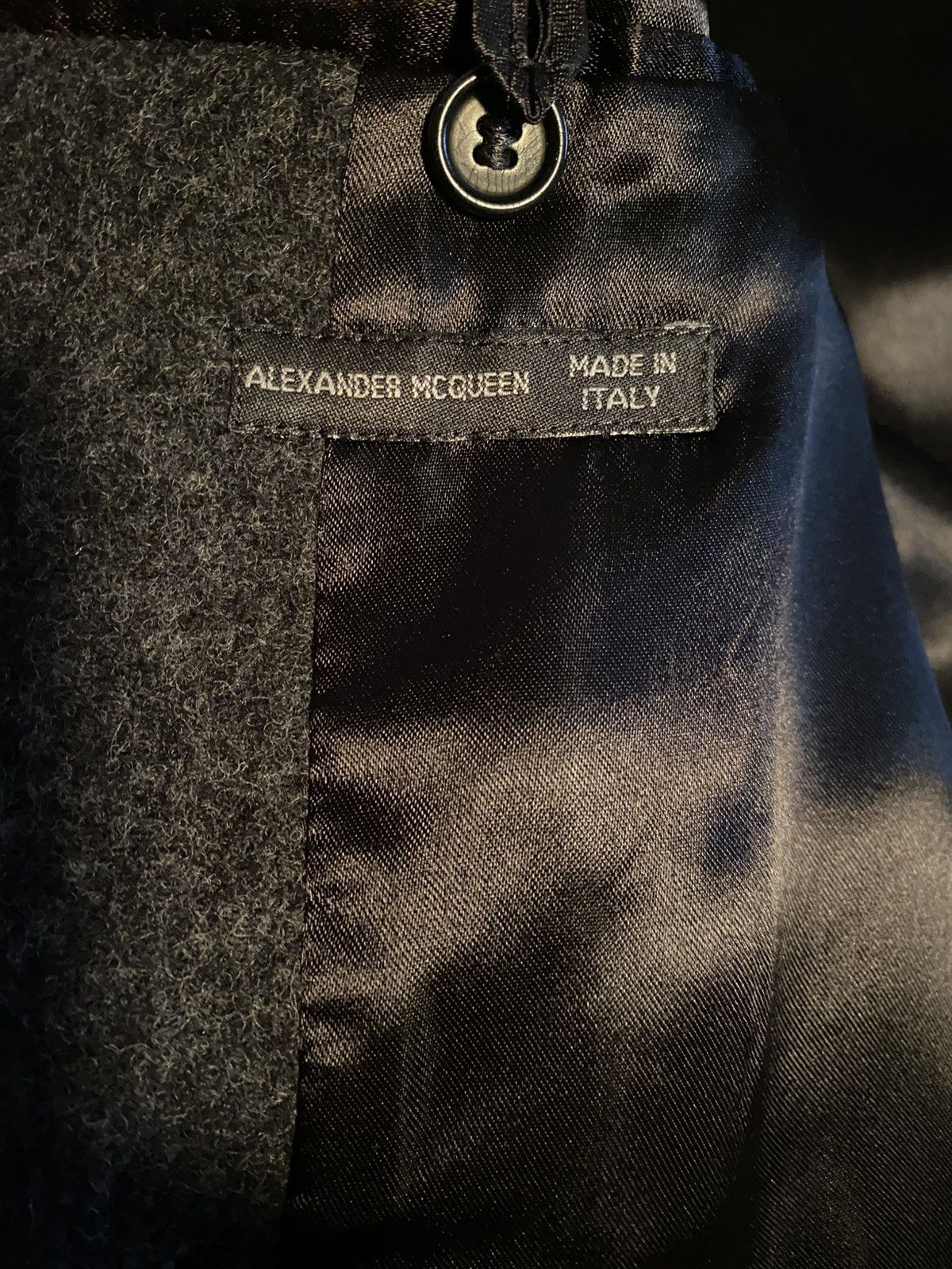 Alexander McQueen Alexander McQueen 2008 fitted gray wool coat Size US M / EU 48-50 / 2 - 12 Thumbnail