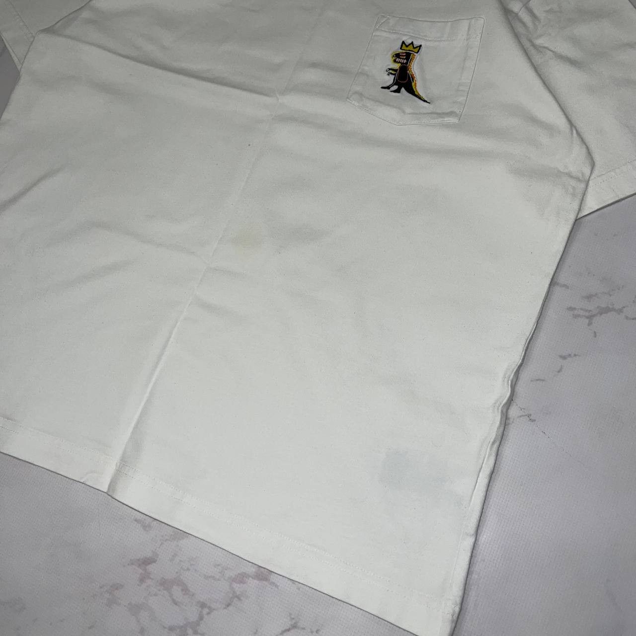 Vintage Jean-Michel Basquiat X Uniqlo T-Shirts White Animal Size M Size US M / EU 48-50 / 2 - 7 Thumbnail