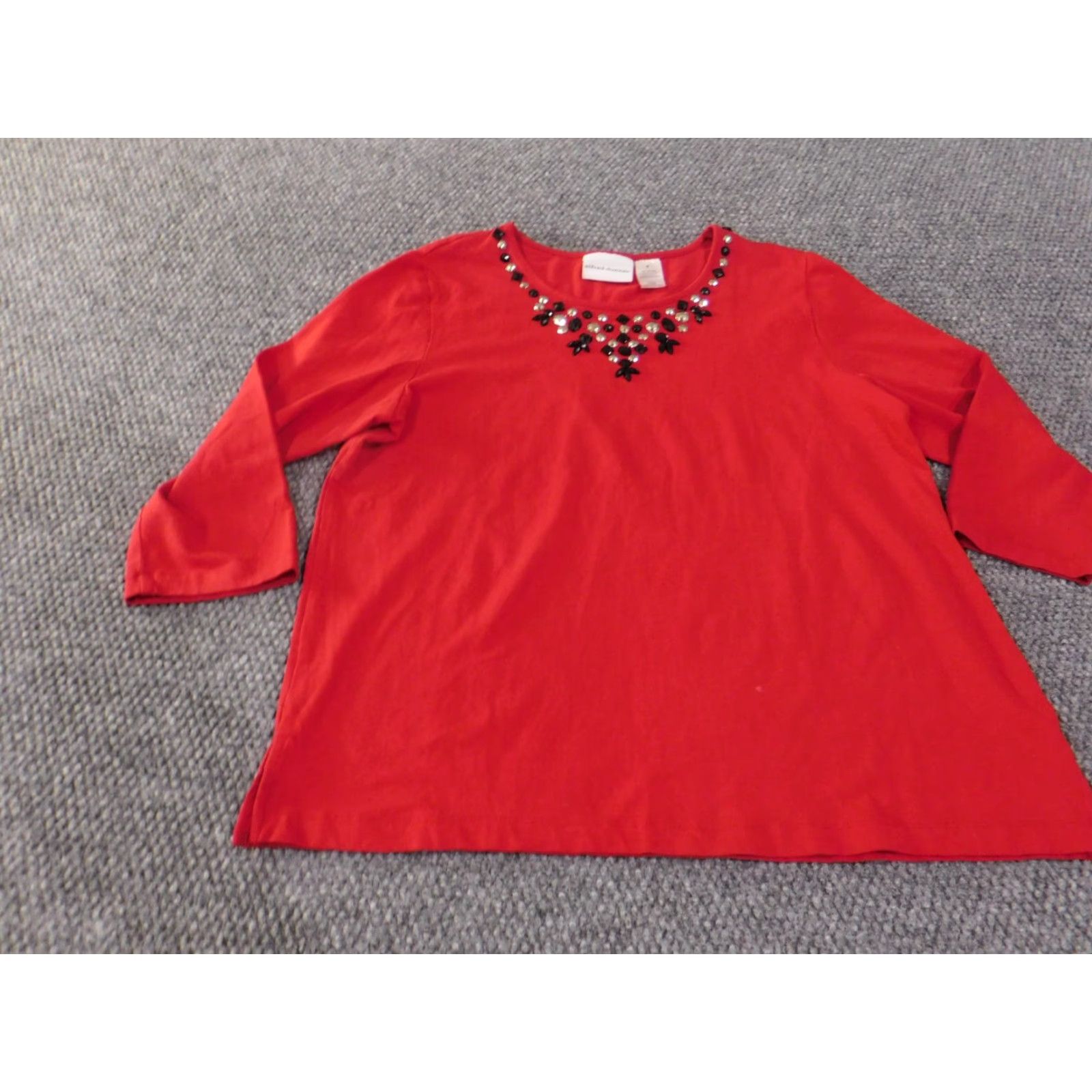 Vintage Alfred Dunner Blouse Shirt Womens L Red Knit Stretch Geometric Floral Embellishments Pullover Round Neck Long Sleeve Casual Vintage No (adjusted) Size L / US 10 / IT 46 - 3 Thumbnail