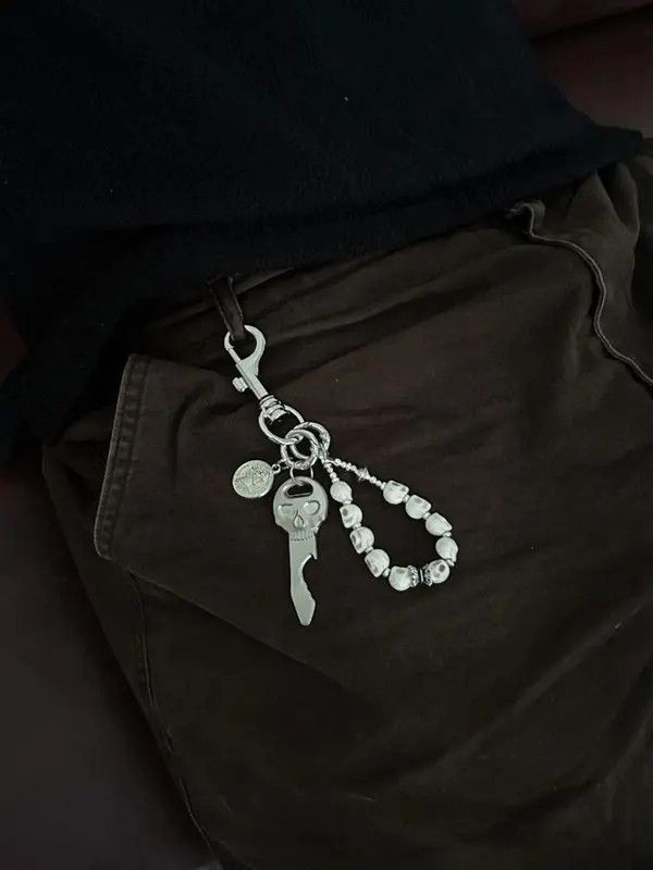 Jewelry White Skeleton keychain,Jeans KeyChain,Y2k Keychain Size ONE SIZE - 5 Thumbnail