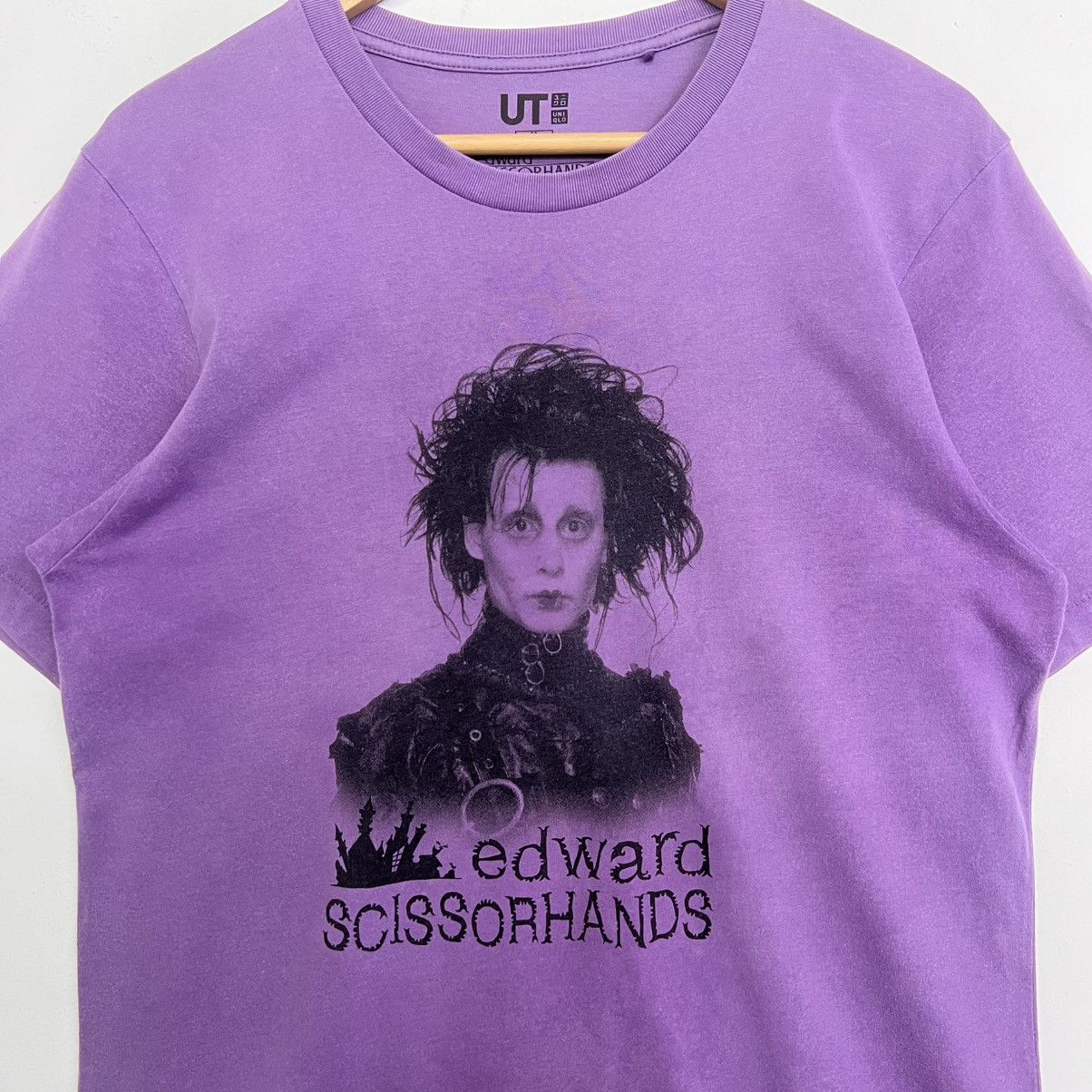 Uniqlo UNIQLO X Edward Scissorhands American Movie Character Tshirt Size US M / EU 48-50 / 2 - 2 Thumbnail