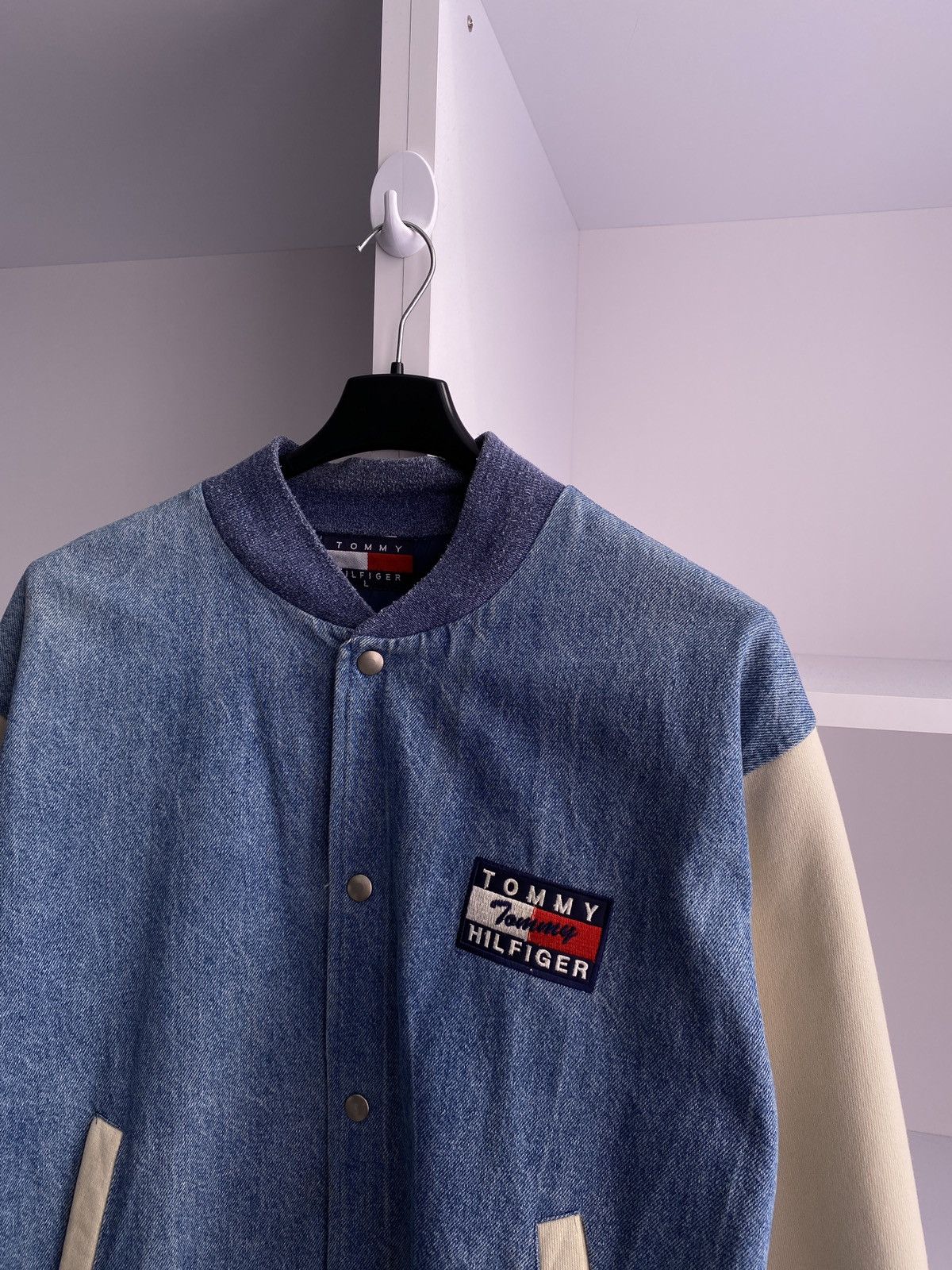 Tommy Hilfiger × Vintage Vintage Tommy Hilfiger Jeans Coat Jacket Size US L / EU 52-54 / 3 - 4 Thumbnail
