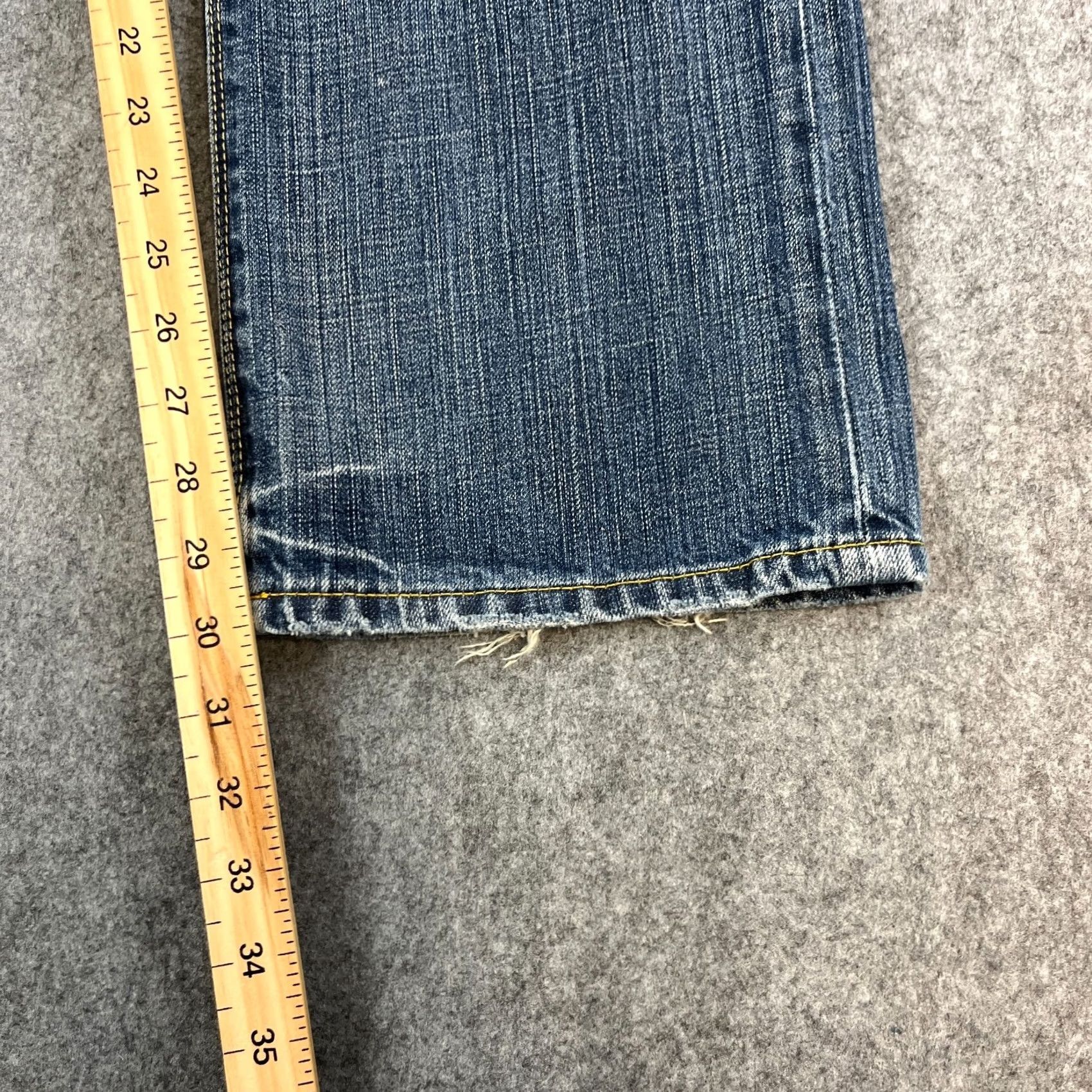 G-Star VINTAGE G-Star Jeans Relaxed Straight 32 30 Mid Wash Blue Y2K Flap Pockets Men Regular 5-Pocket Denim Cotton Jeans Mens Blue Stars 90s Size US 32 / EU 48 - 4 Thumbnail