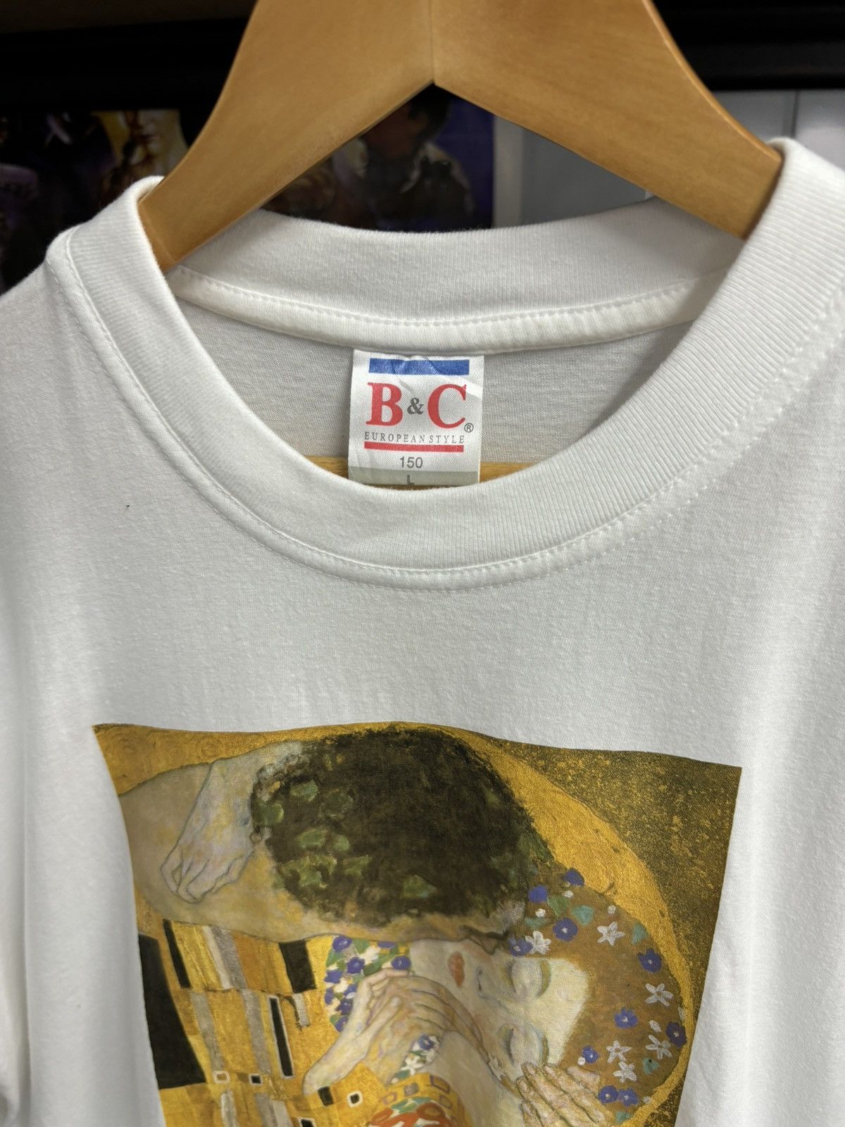 Vintage RARE! Vintage 90’s Gustav Klimzt The Kiss Art Museum Size US L / EU 52-54 / 3 - 5 Thumbnail