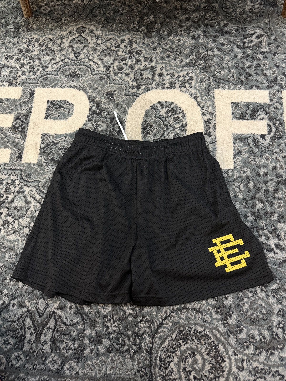 Eric Emanuel × Kanye West × Yeezy Eric Emanuel Donda Doves Shorts