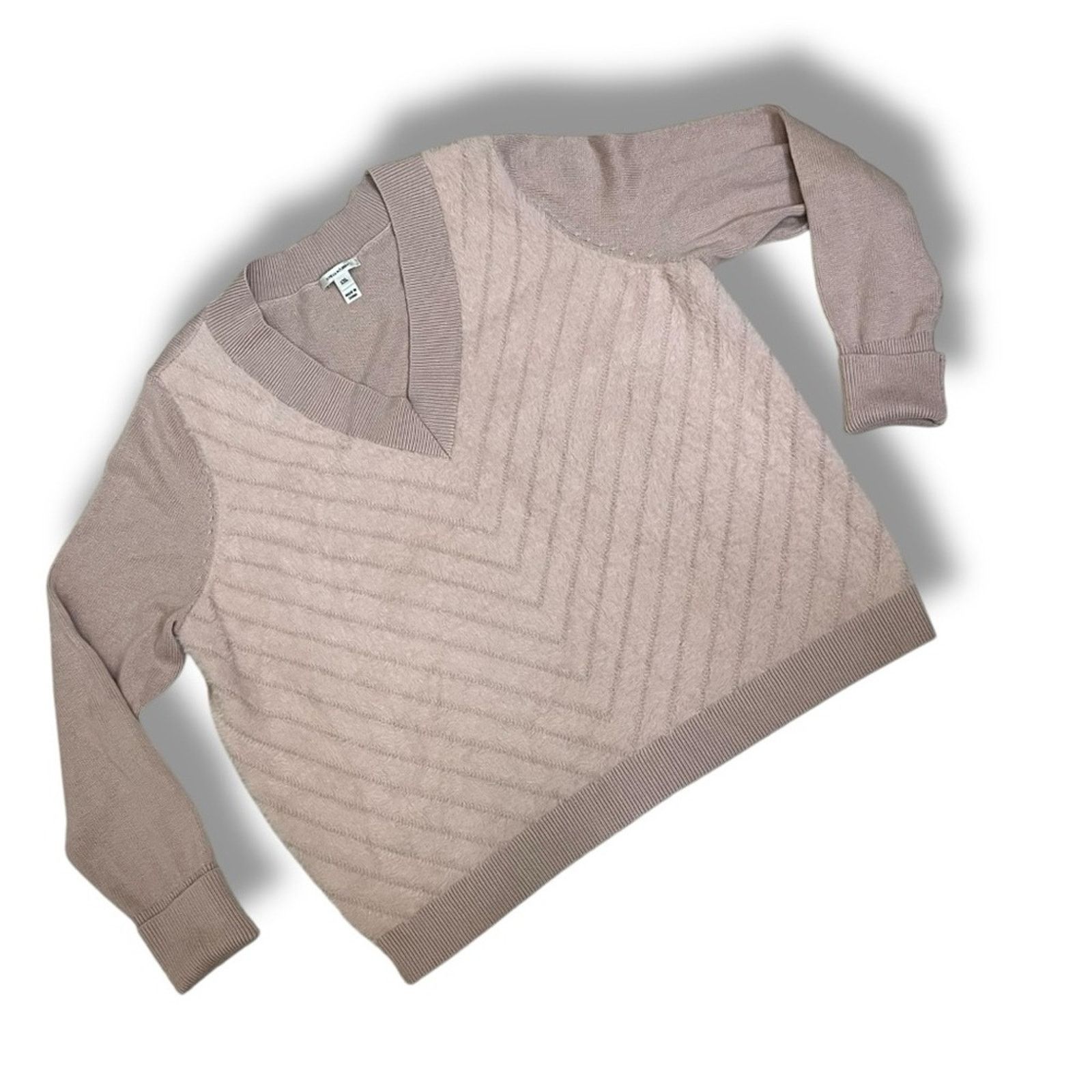Other Stella & Dot mauve v-neck fuzzy knit sweater Size XXL / US 16-18 / IT 52-54 - 4 Thumbnail