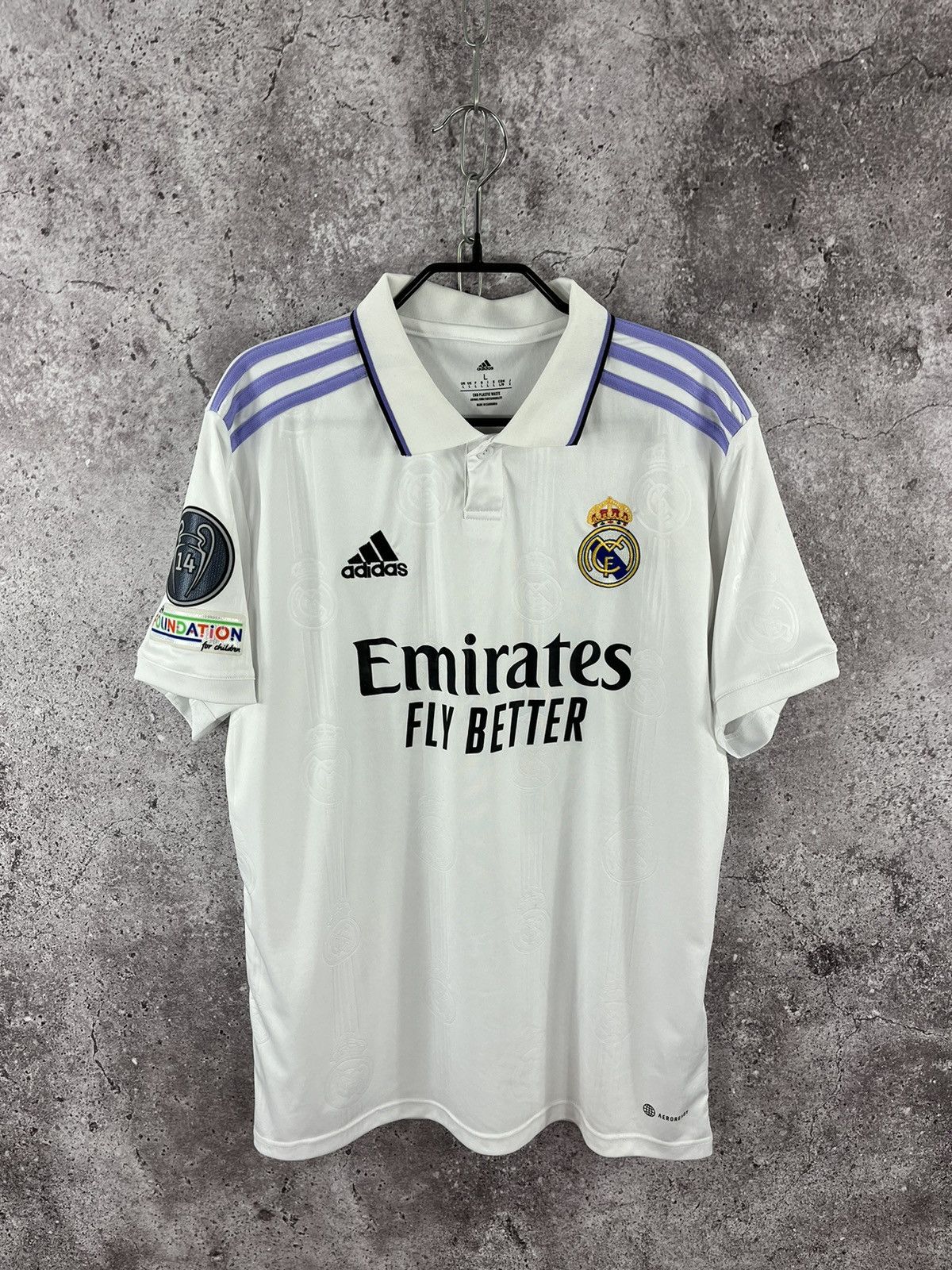 Adidas Real Madrid Adidas 2022/2023 Home Jersey Tchouameni Size L Size US L / EU 52-54 / 3 - 2 Thumbnail