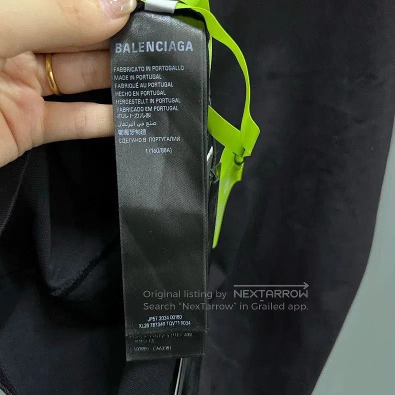 Balenciaga Balenciaga Distressed BB Print Tee. Size US S / EU 44-46 / 1 - 5 Thumbnail