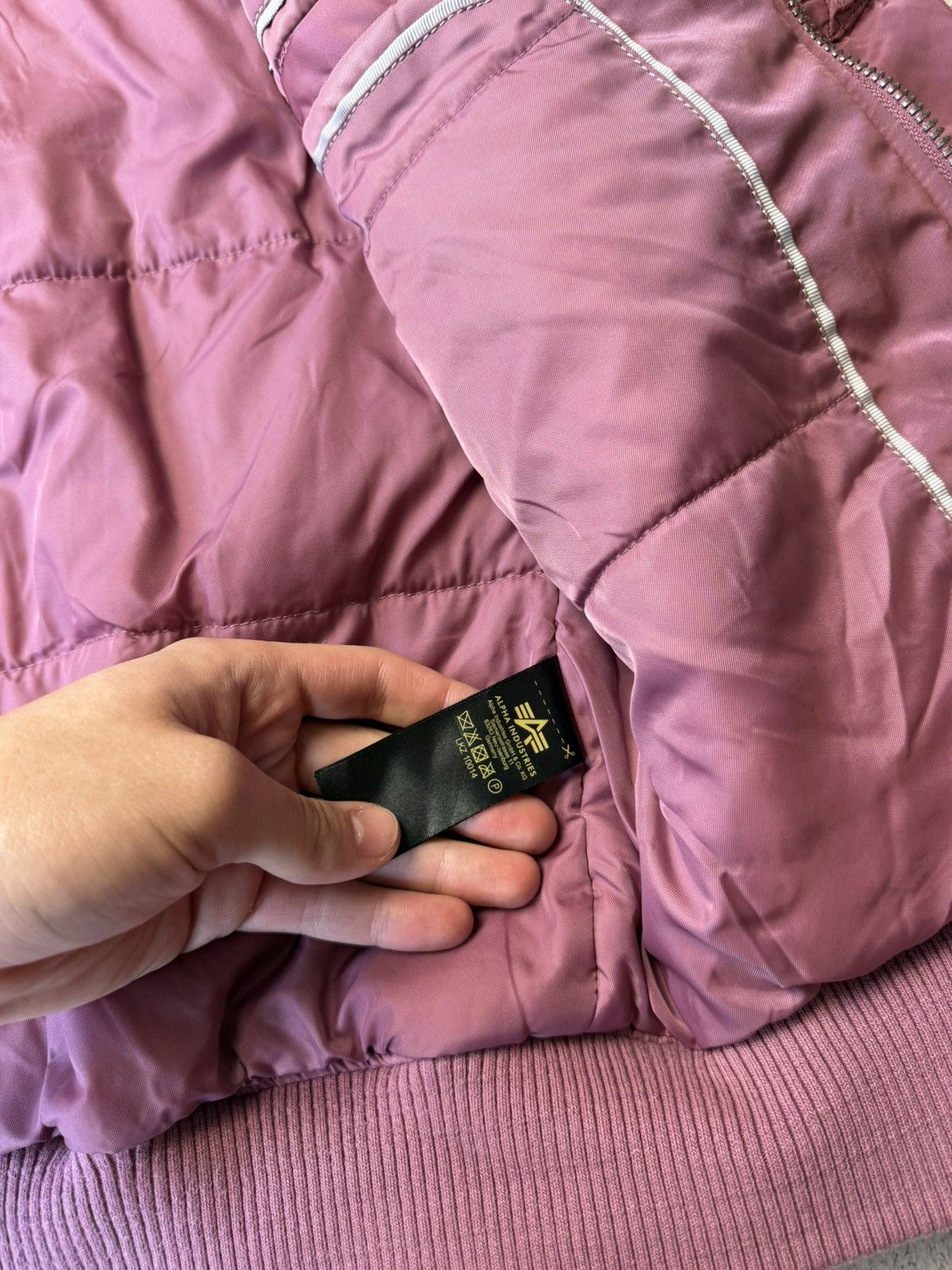 Alpha Industries Vintage Alpha Industries Bomber Jacket MA1 USA Size M / US 6-8 / IT 42-44 - 19 Thumbnail