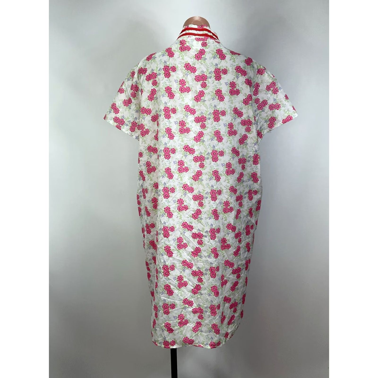 Vintage VINTAGE Floral Psychedelic Mumu House Coat Night Gown PLUS 1X Snap Front Size XL / US 12-14 / IT 48-50 - 5 Thumbnail