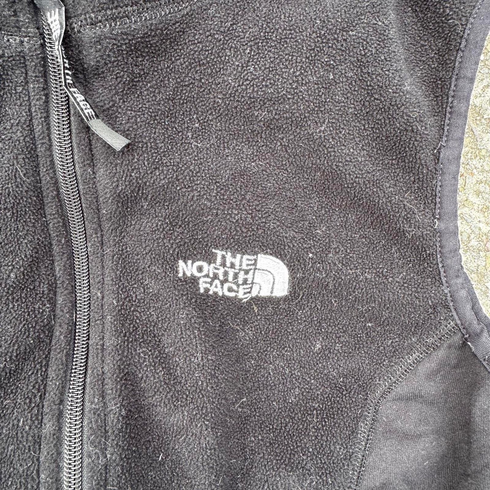 The North Face Vintage Womens North Face Fleece Vest Size L / US 10 / IT 46 - 3 Thumbnail