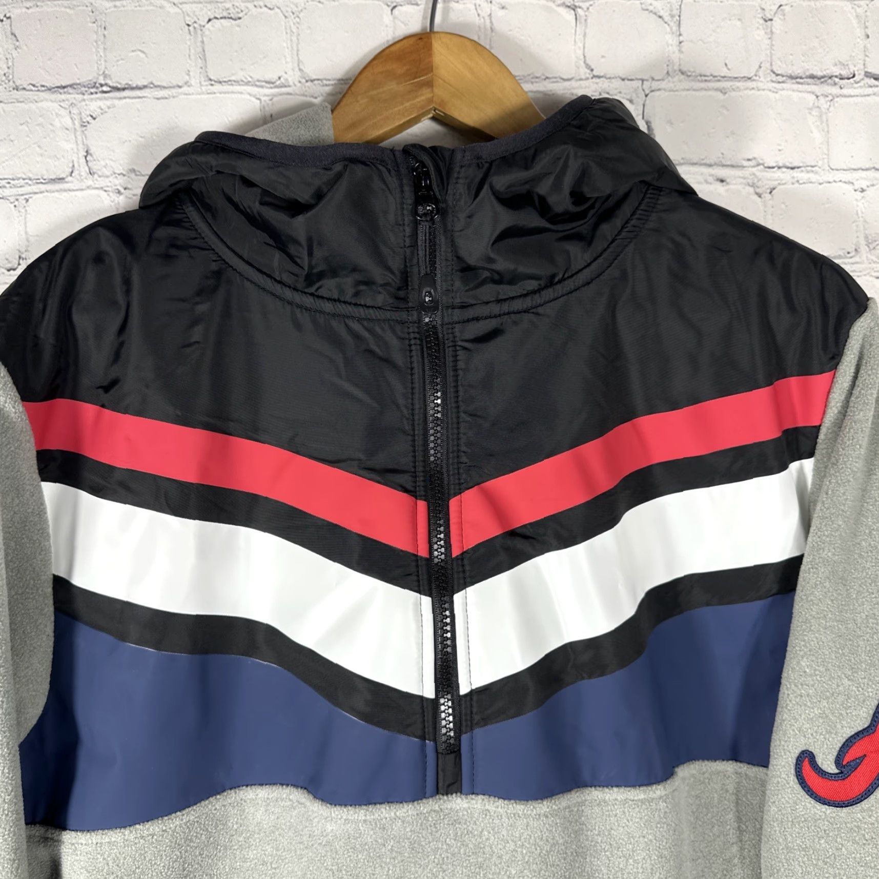 New Era New Era Atlanta Braves Quarter Zip Colorblock Pullover Sweatshirt Men M Gray Fleece Baseball Pockets Size US M / EU 48-50 / 2 - 5 Thumbnail