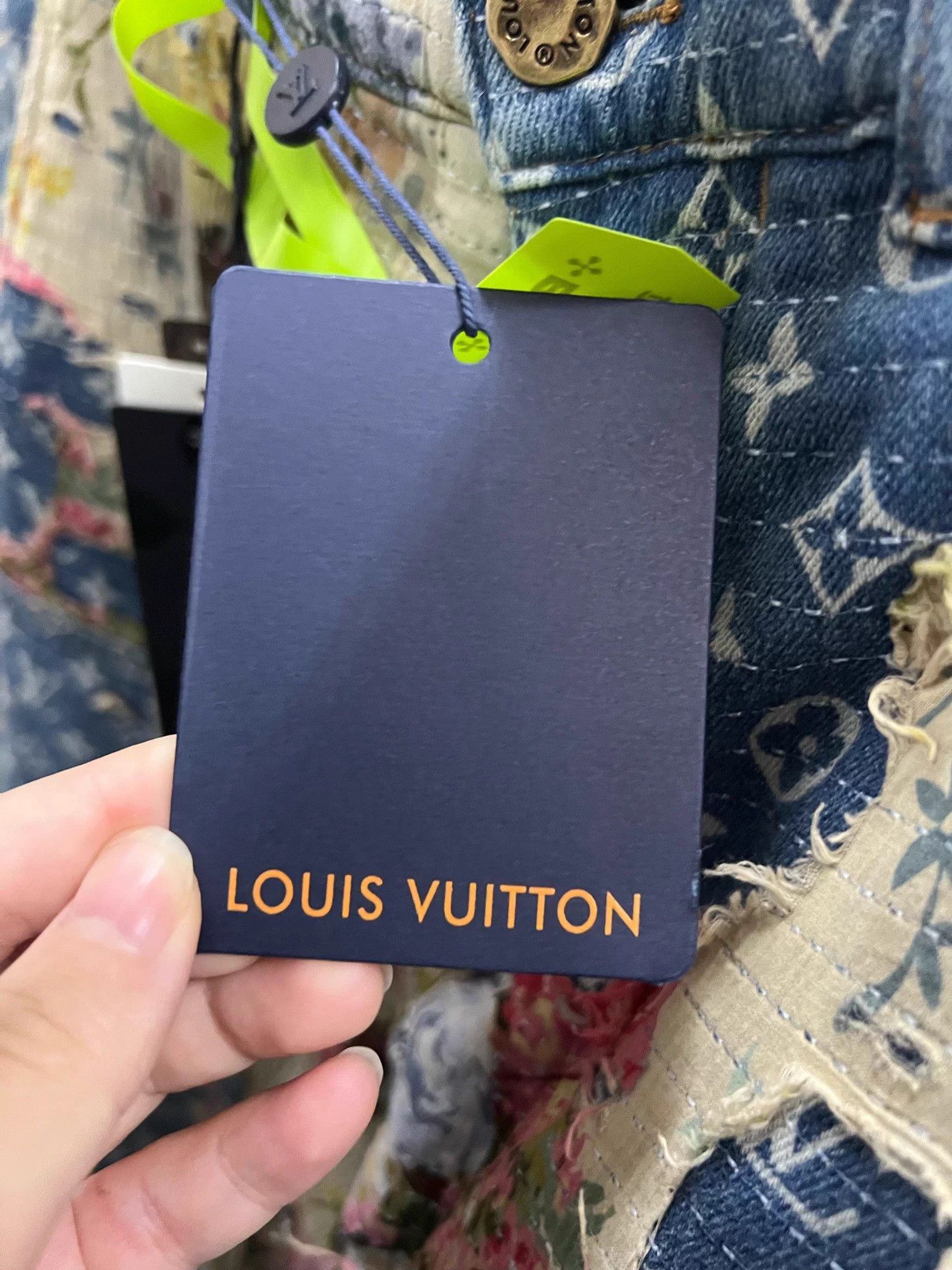 Louis Vuitton Louis Vuitton Floral Patchwork Embroidered Jeans 33 Size US 33 - 6 Thumbnail