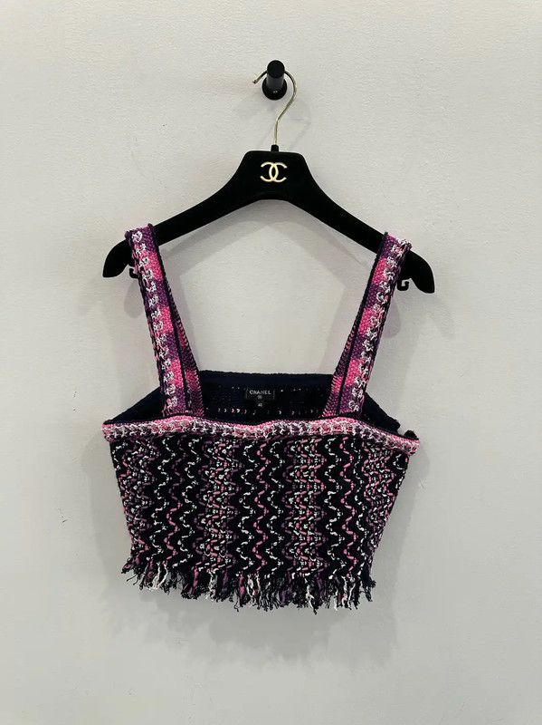 Chanel Chanel Black Cotton Women's T-shirt Size L 0089 Size L / US 10 / IT 46 - 1 Thumbnail