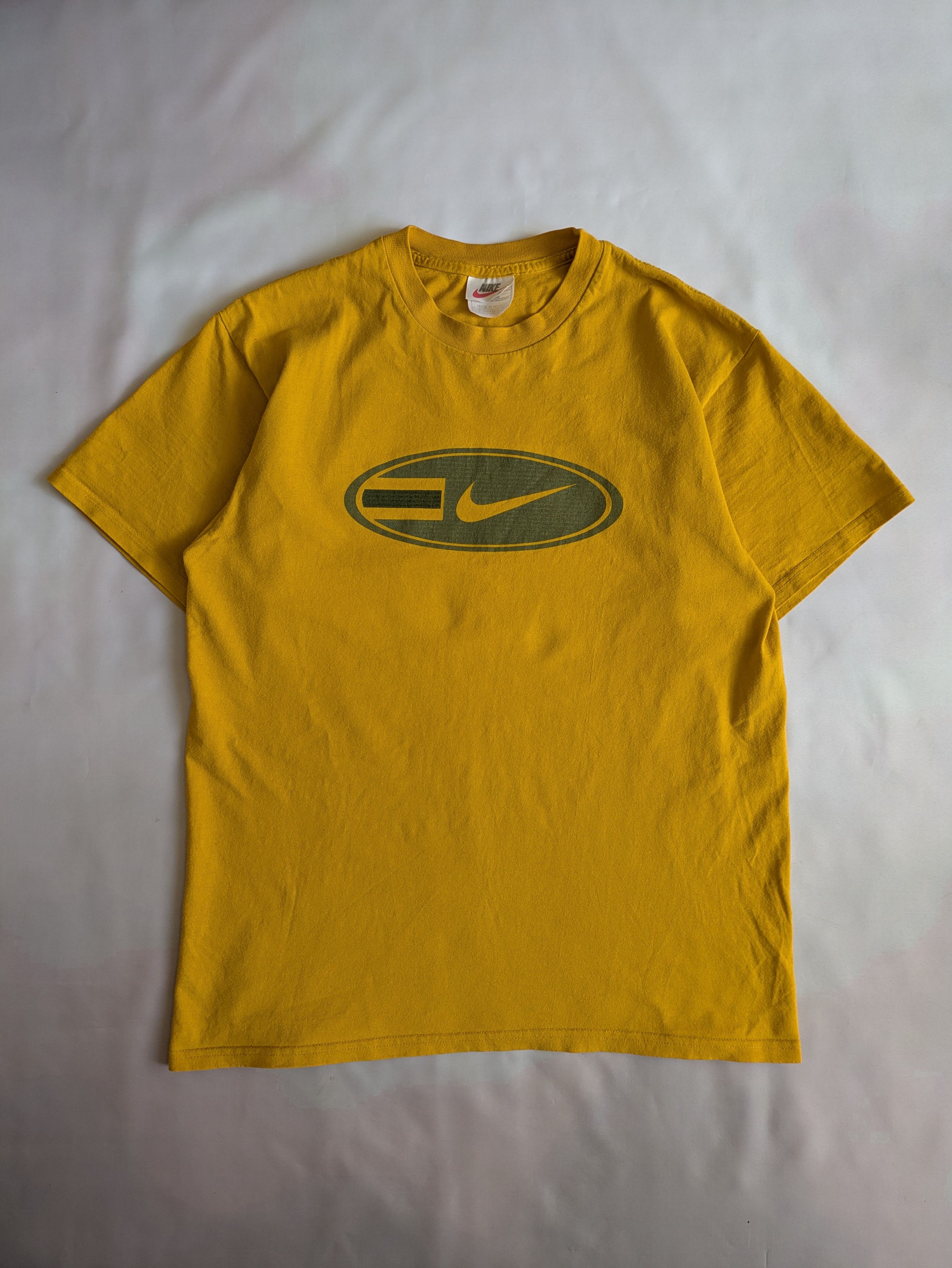 Nike Rare Vintage NIKE Oval Swoosh Graphic T Shirt 90sWhite Tag Size US M / EU 48-50 / 2 - 1 Thumbnail