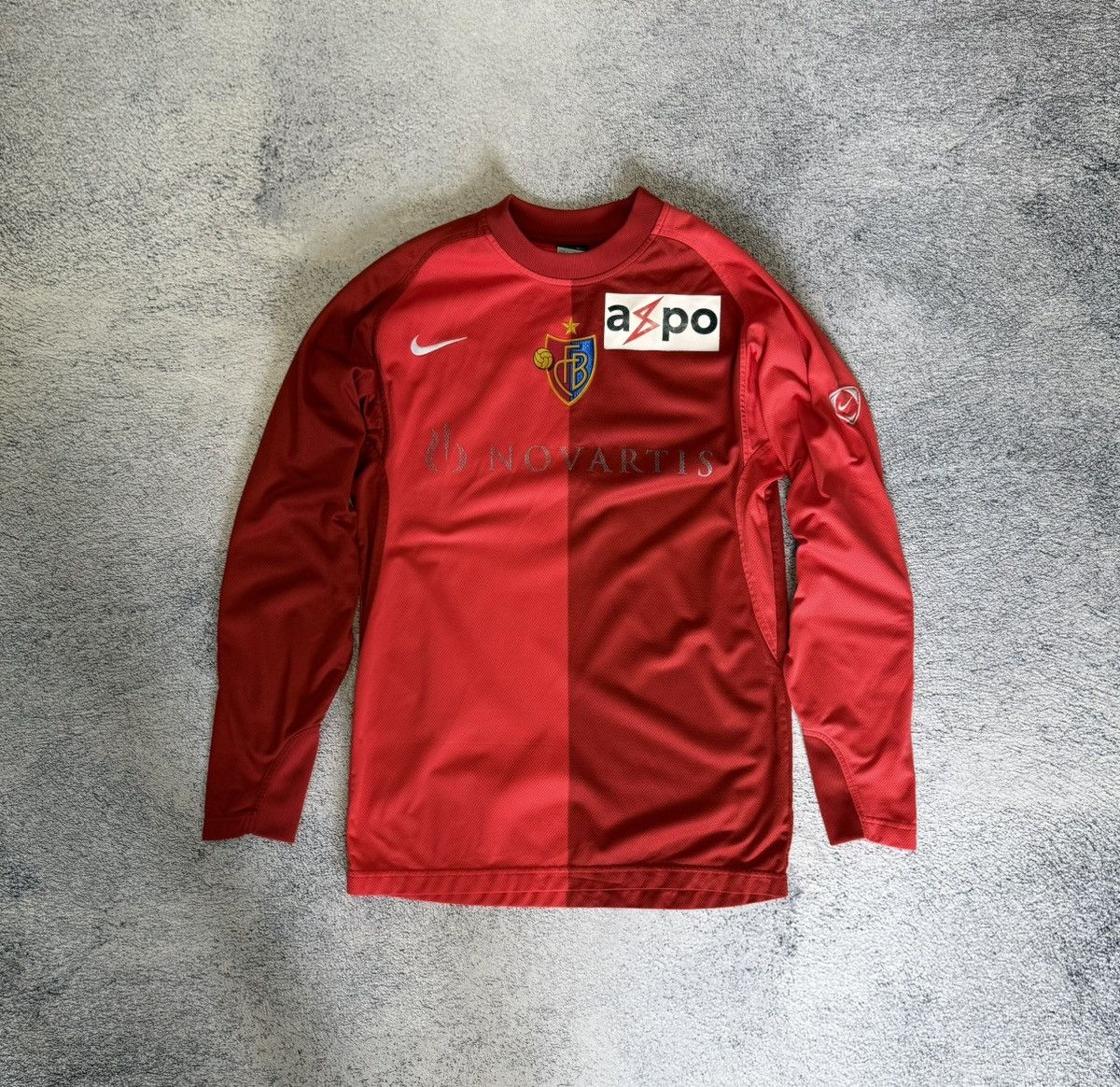 Nike VINTAGE FC BASEL 2005 GOALKEEPER SHIRT NIKE JERSEY NOVARTIS Size US S / EU 44-46 / 1 - 1 Thumbnail