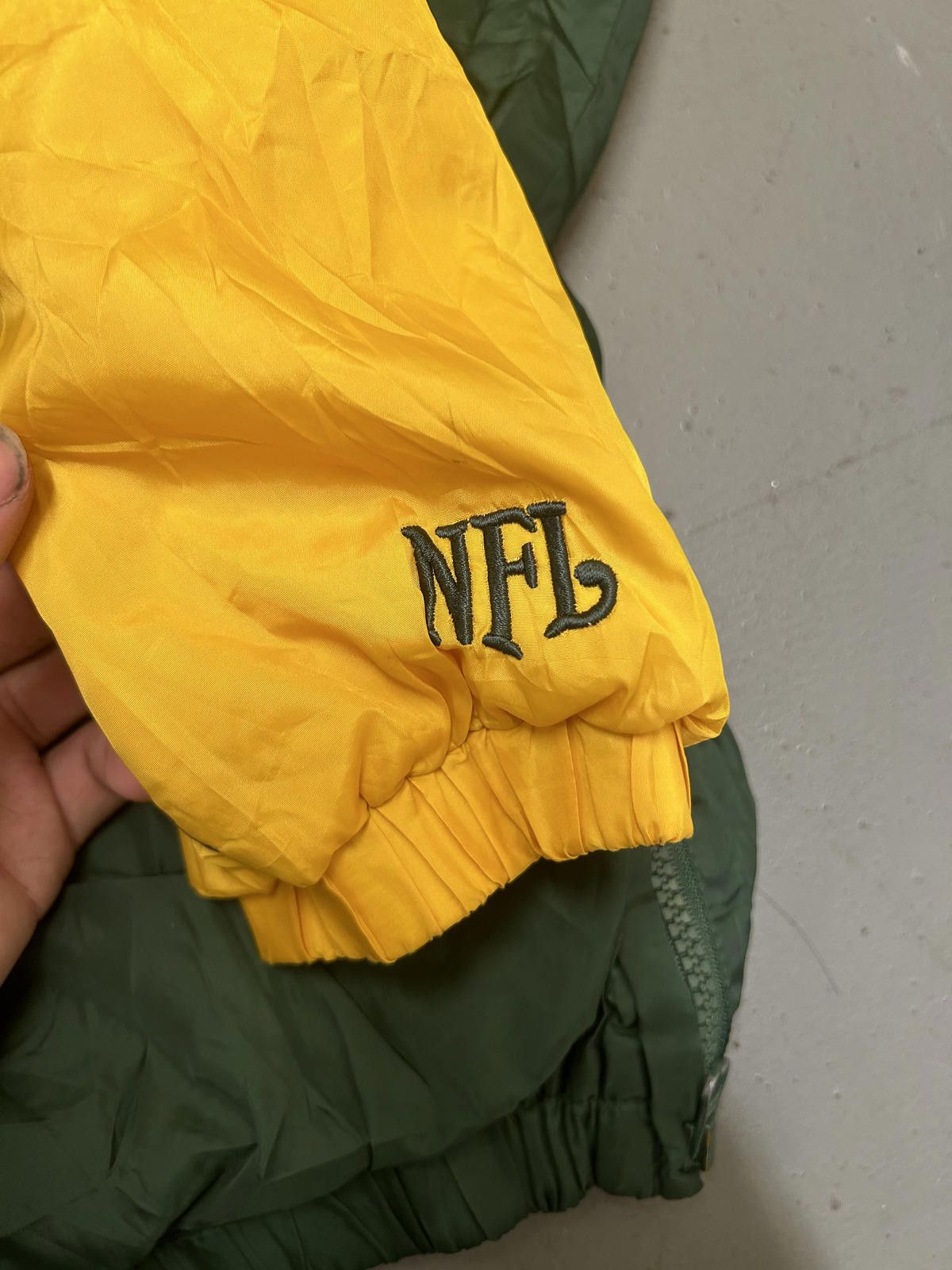 NFL Green Bay Packers NFL Jacket - Vintage Style Warm-Up Size US M / EU 48-50 / 2 - 5 Thumbnail